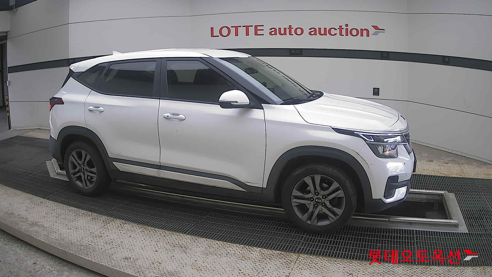 2022 - kia seltos