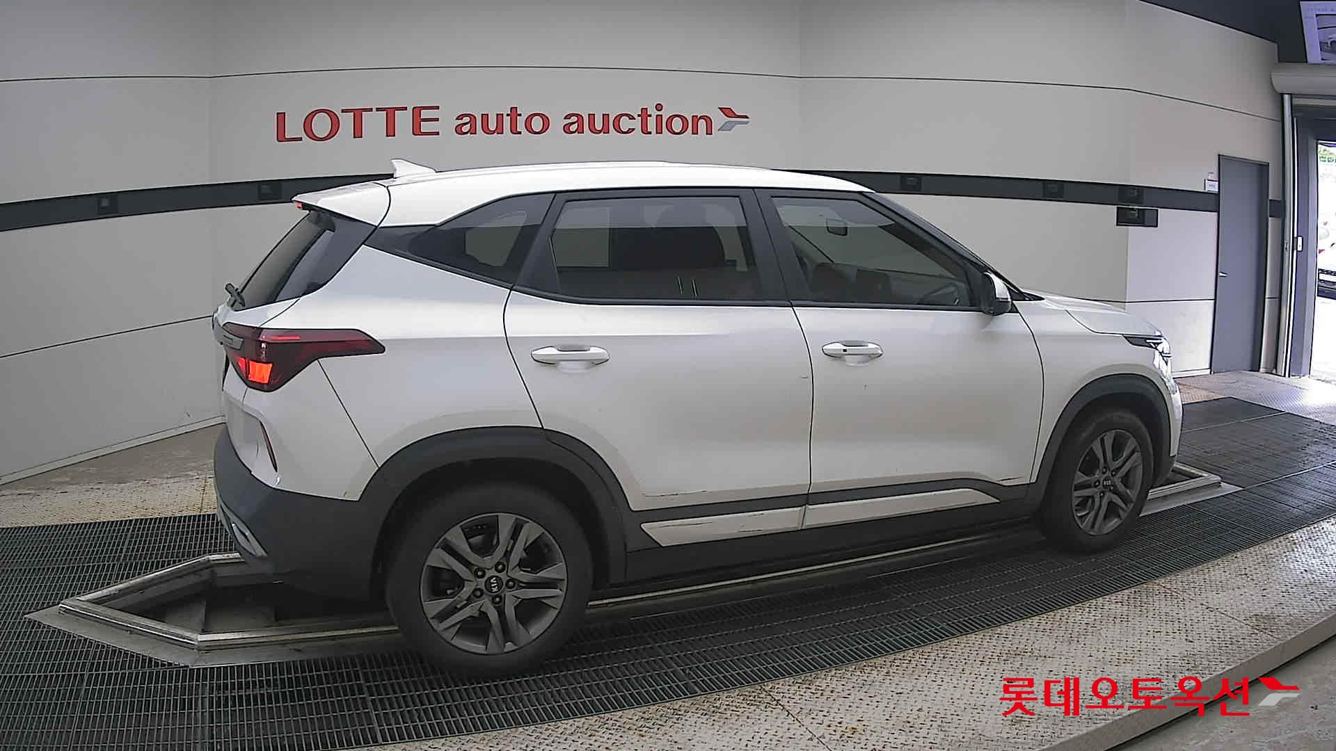 2022 - kia seltos