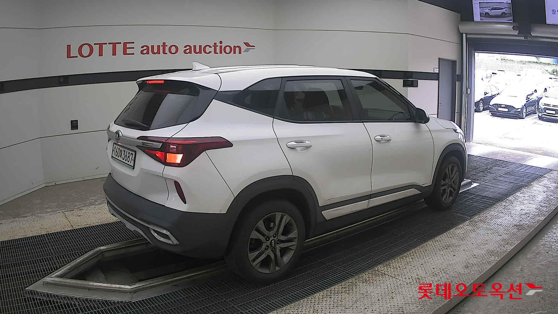 2022 - kia seltos