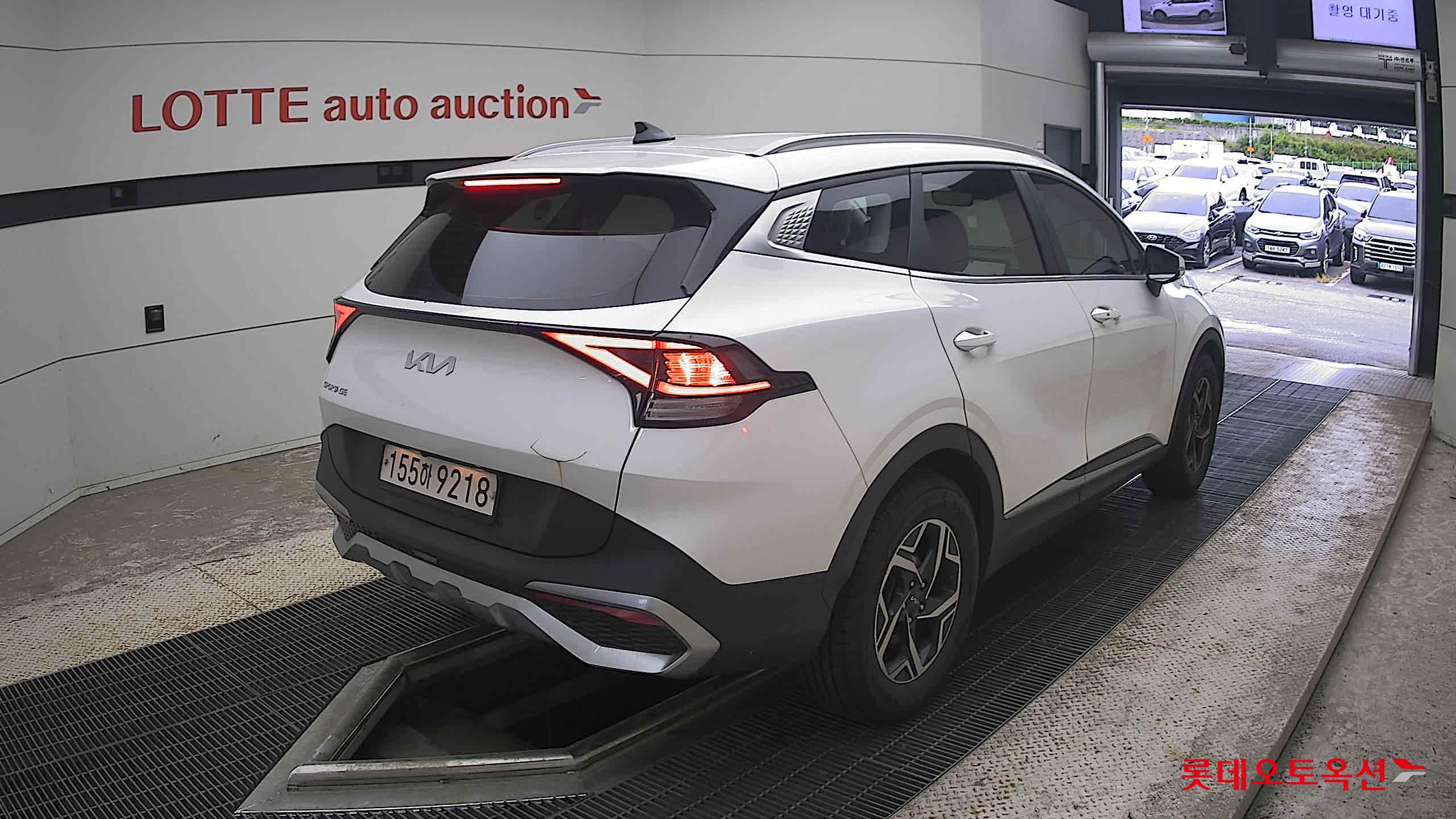 2022 - kia sportage