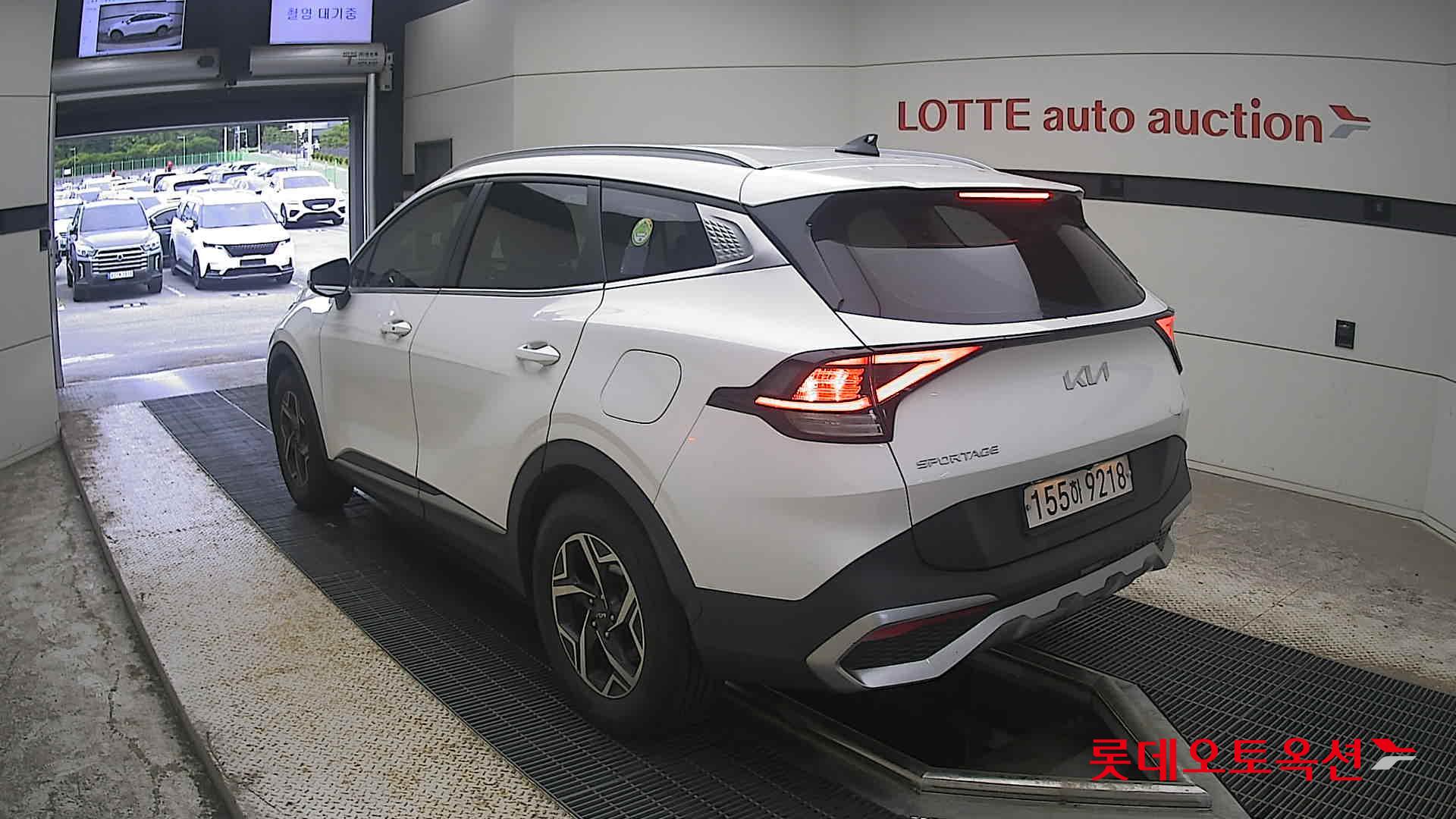 2022 - kia sportage