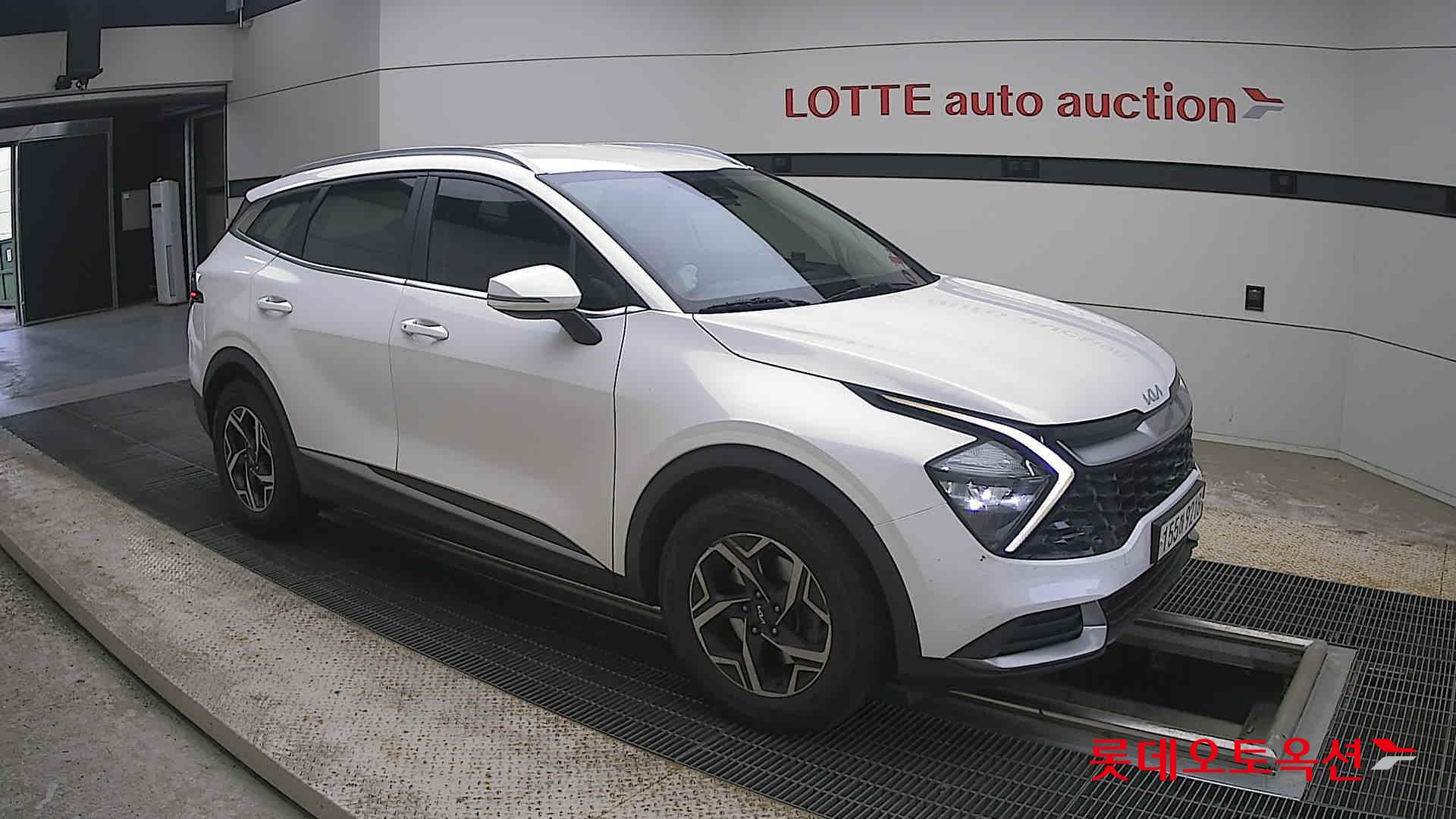 2022 - kia sportage