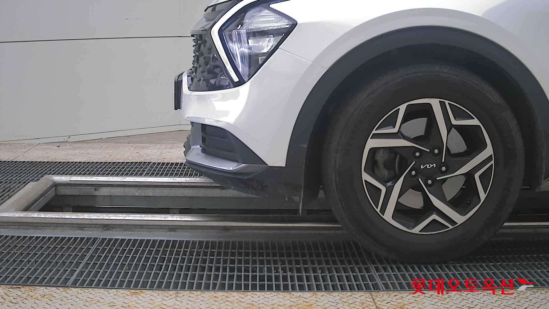 2022 - kia sportage