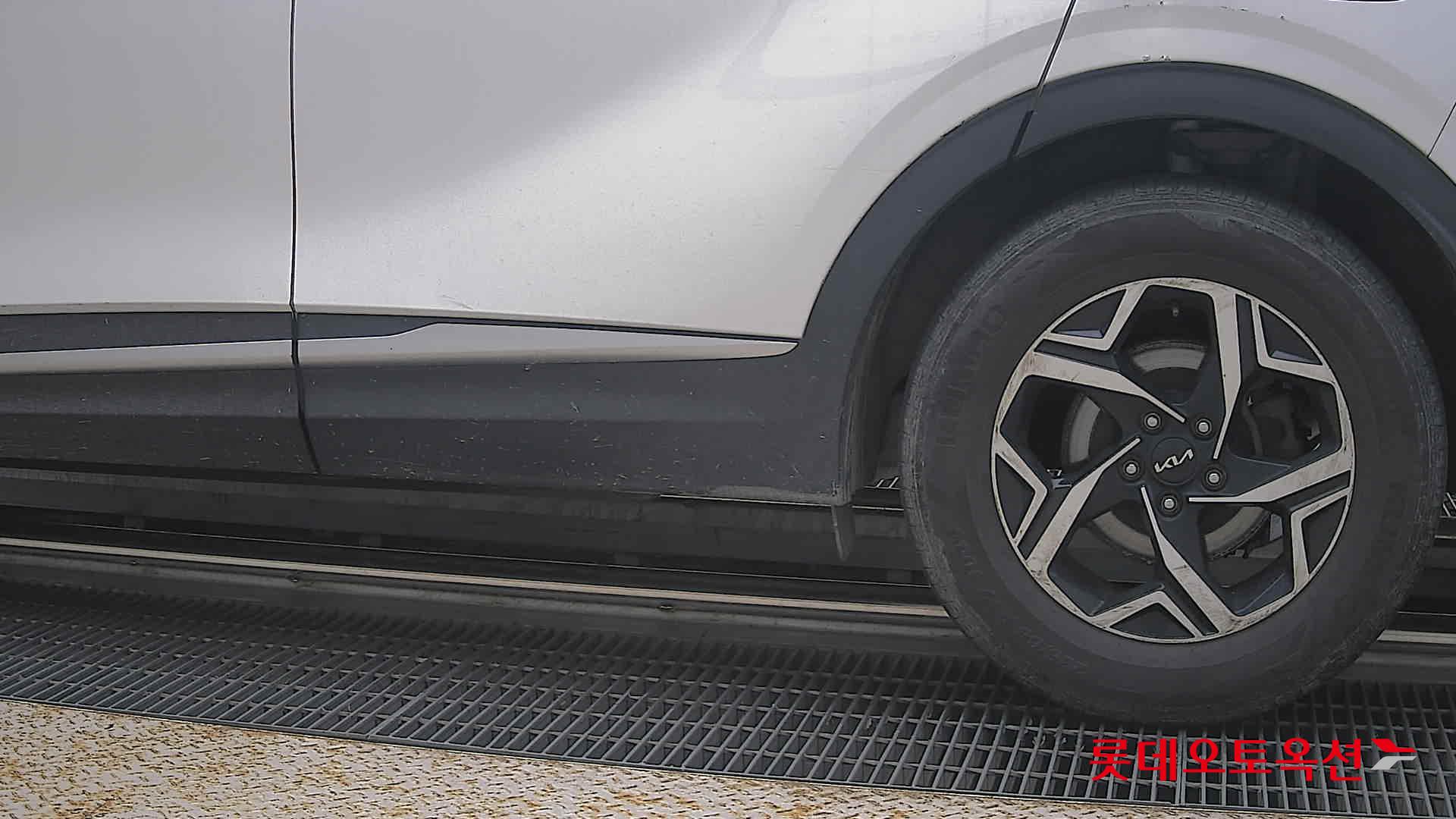 2022 - kia sportage