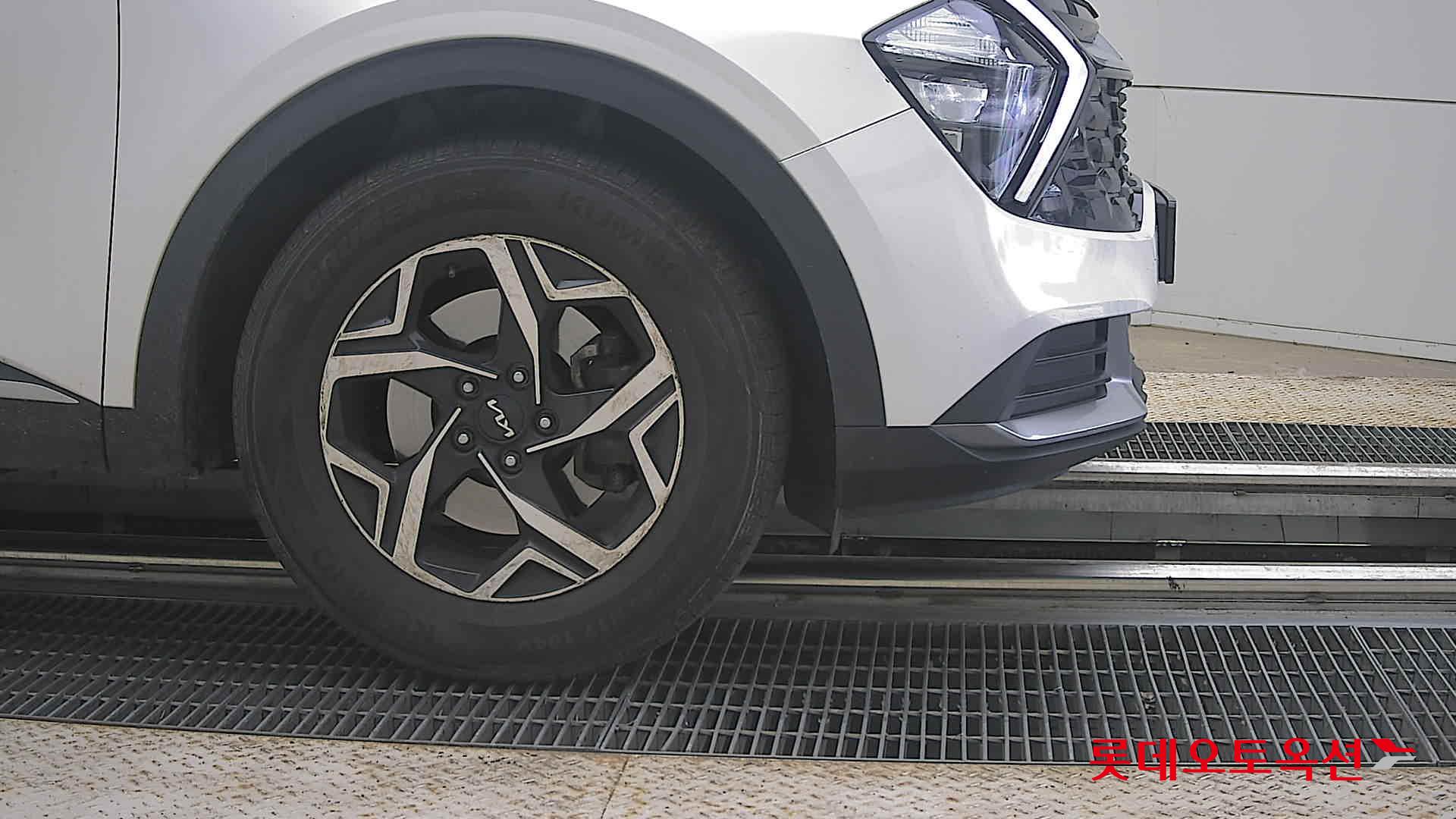 2022 - kia sportage