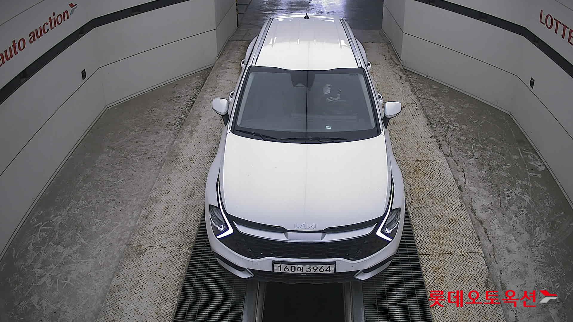 2022 - kia sportage