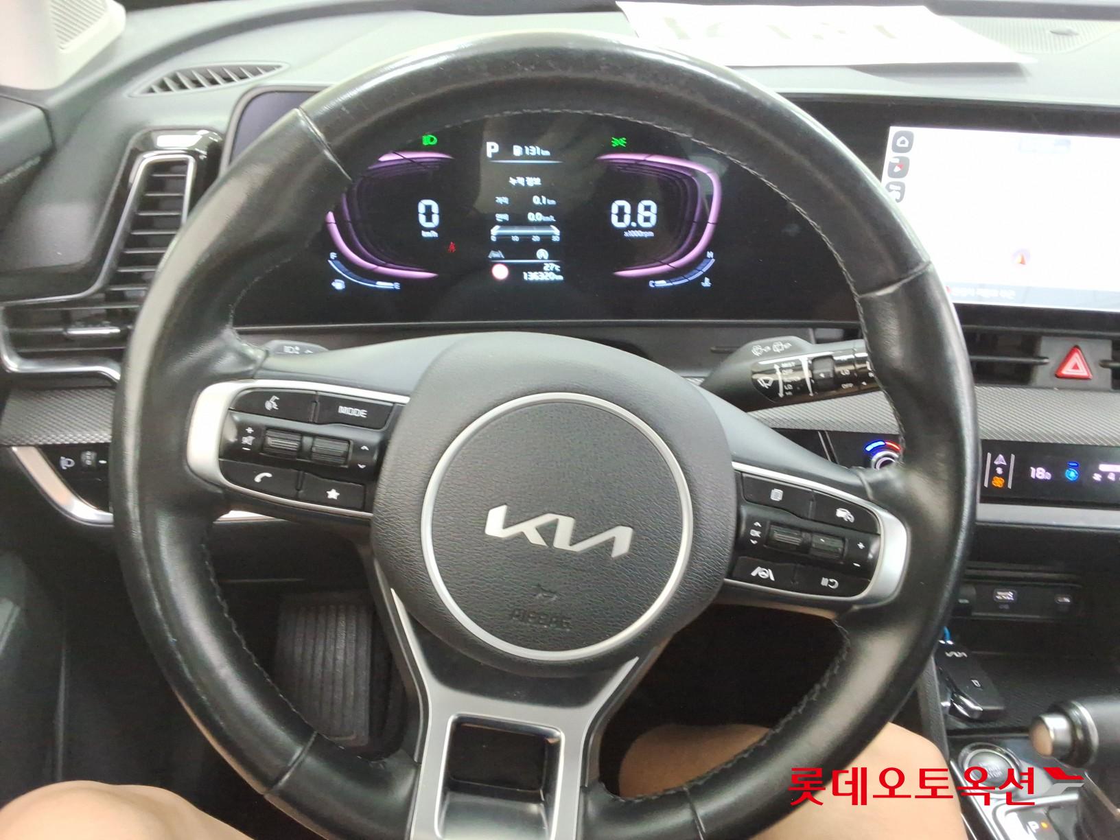2022 - kia sportage