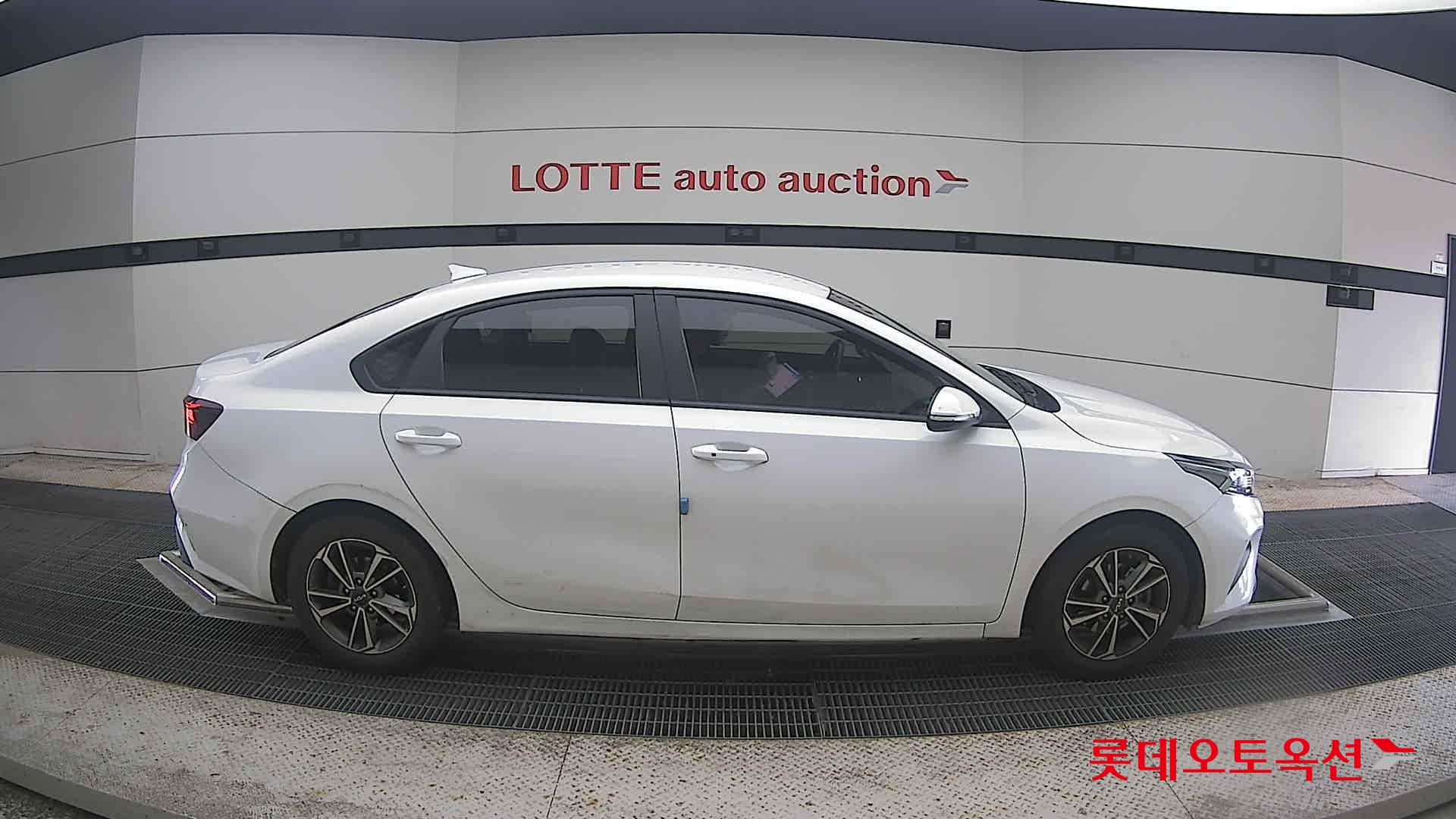 2022 - kia k3