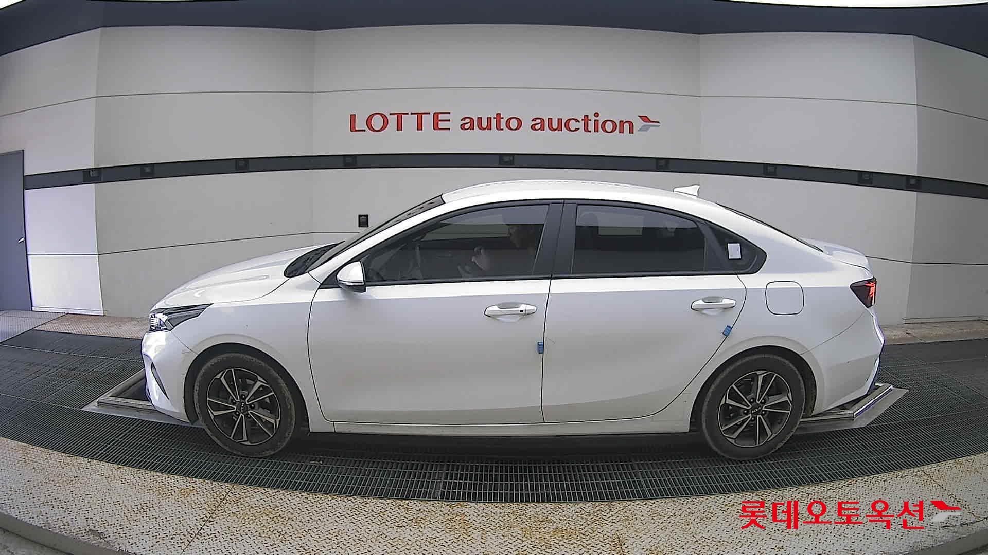 2022 - kia k3