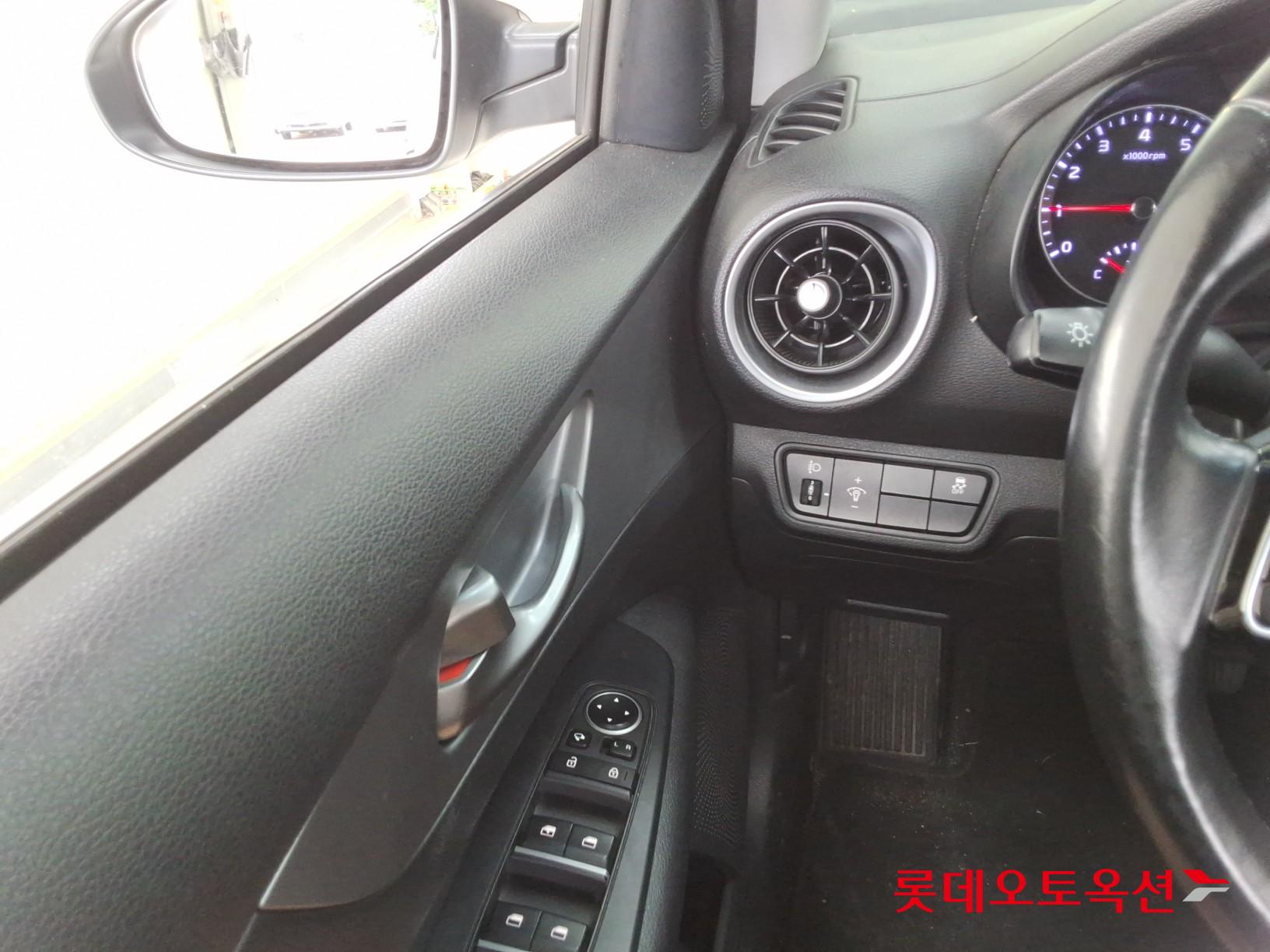 2022 - kia k3