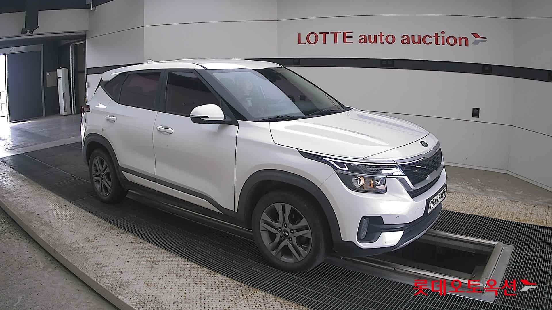 Kia Seltos id 4504294 из Кореи 16