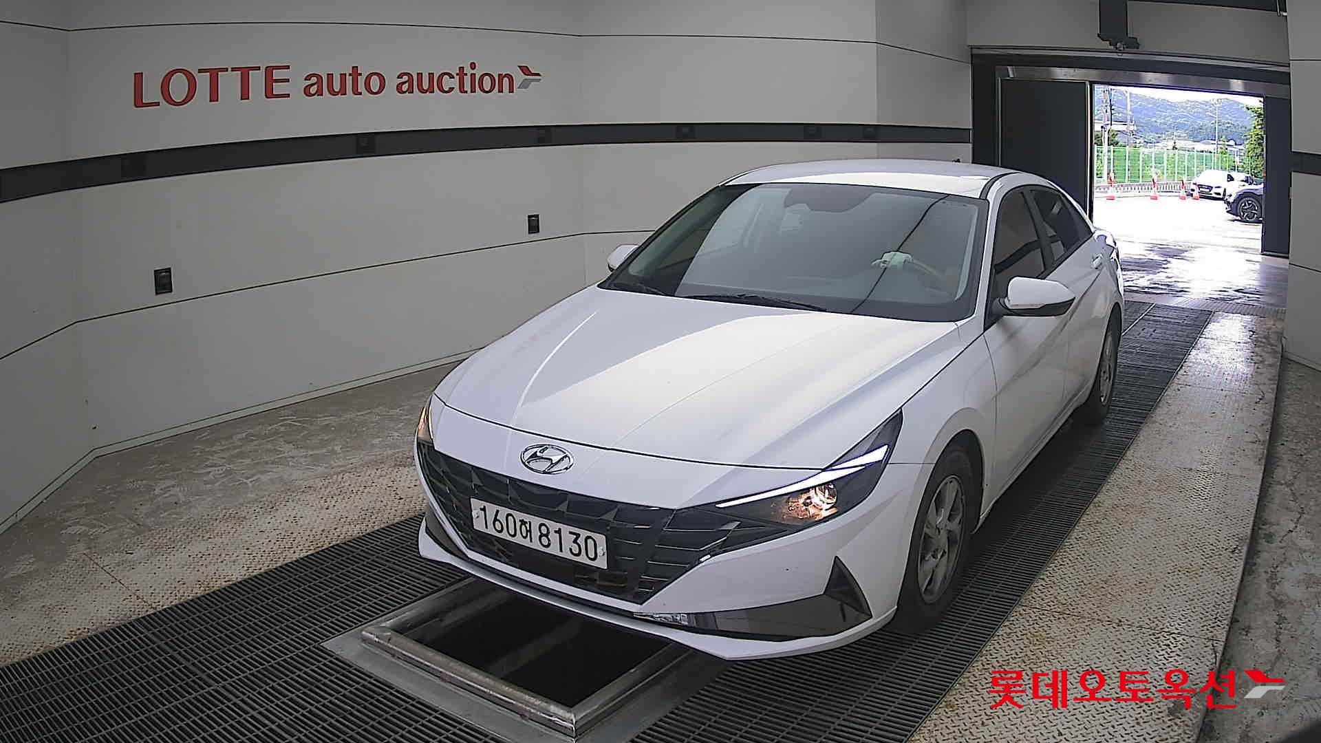 2021 - hyundai avante