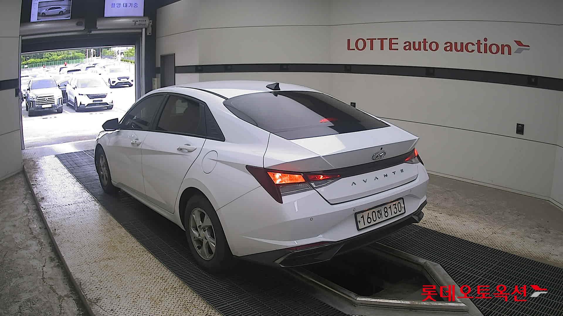 2021 - hyundai avante