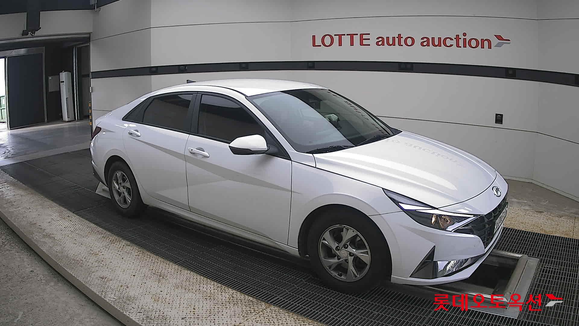 2021 - hyundai avante