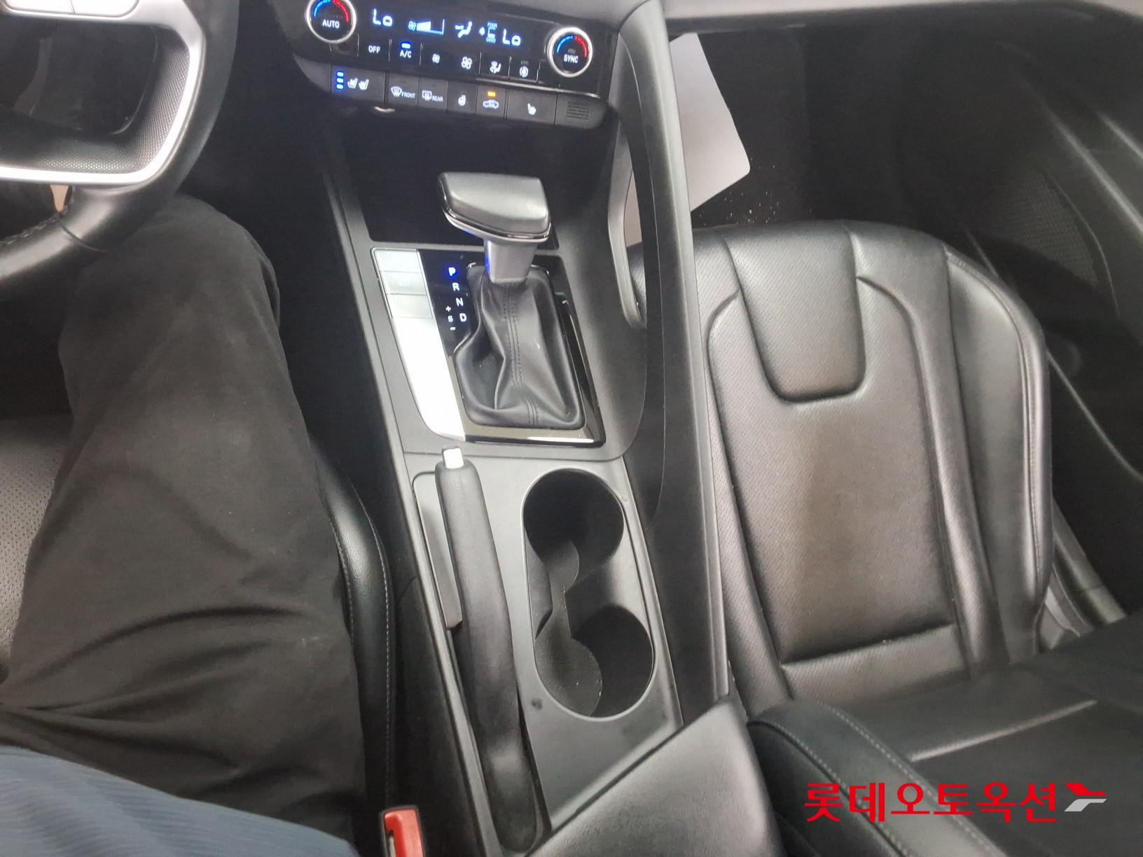 2021 - hyundai avante