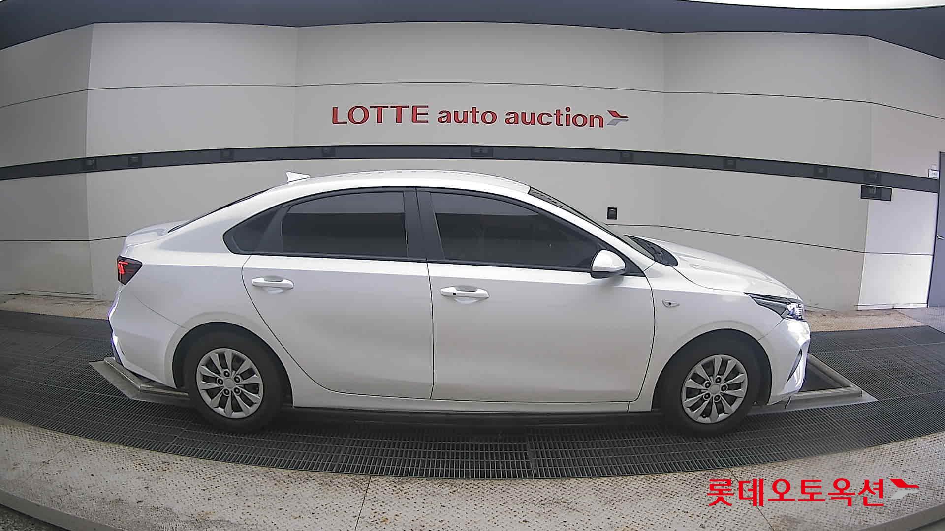 2022 - kia k3