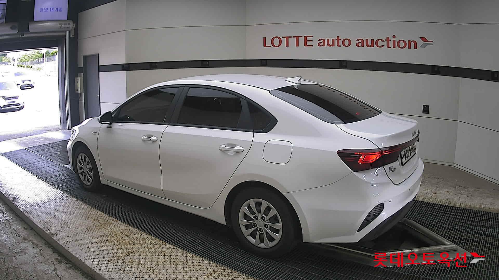 2022 - kia k3