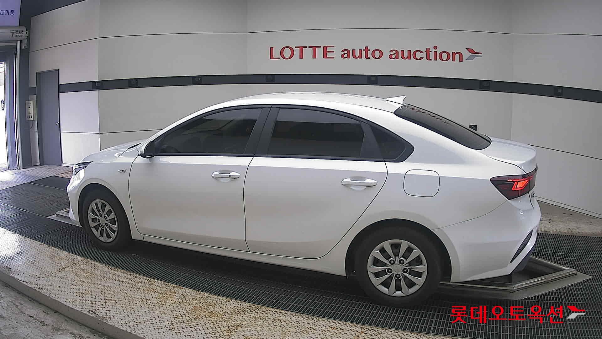 2022 - kia k3