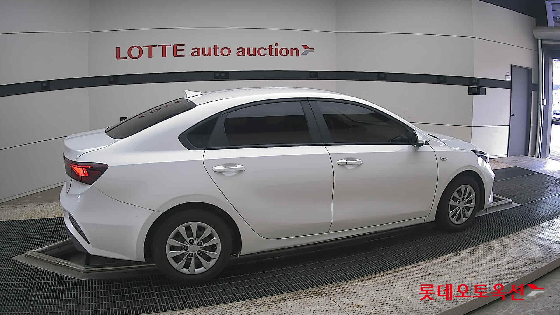2022 - kia k3