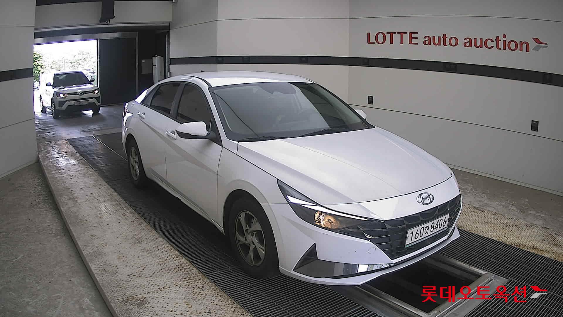2021 - hyundai avante