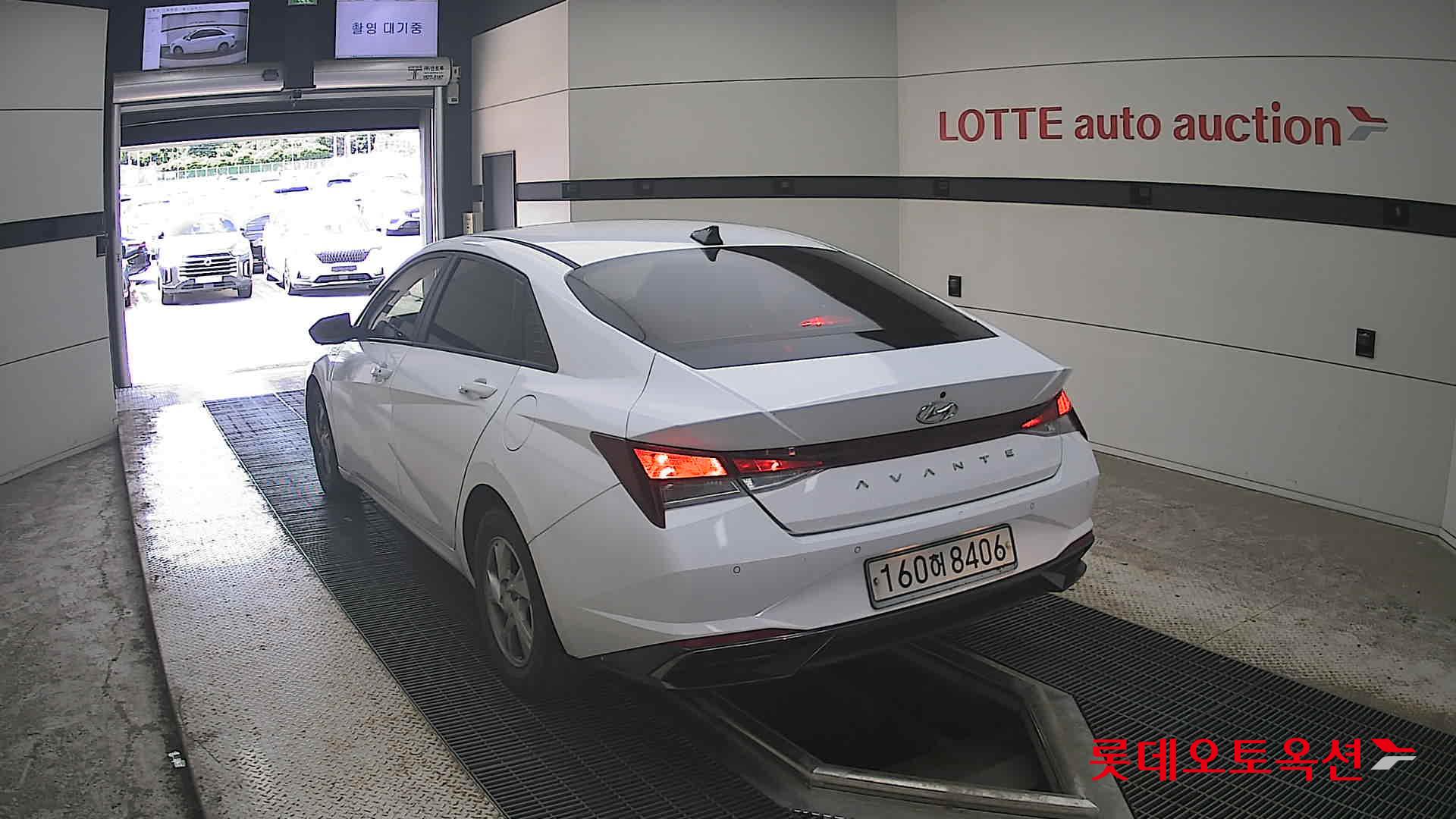 2021 - hyundai avante
