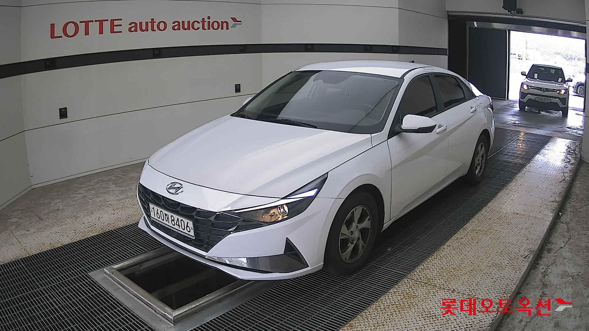 2021 - hyundai avante