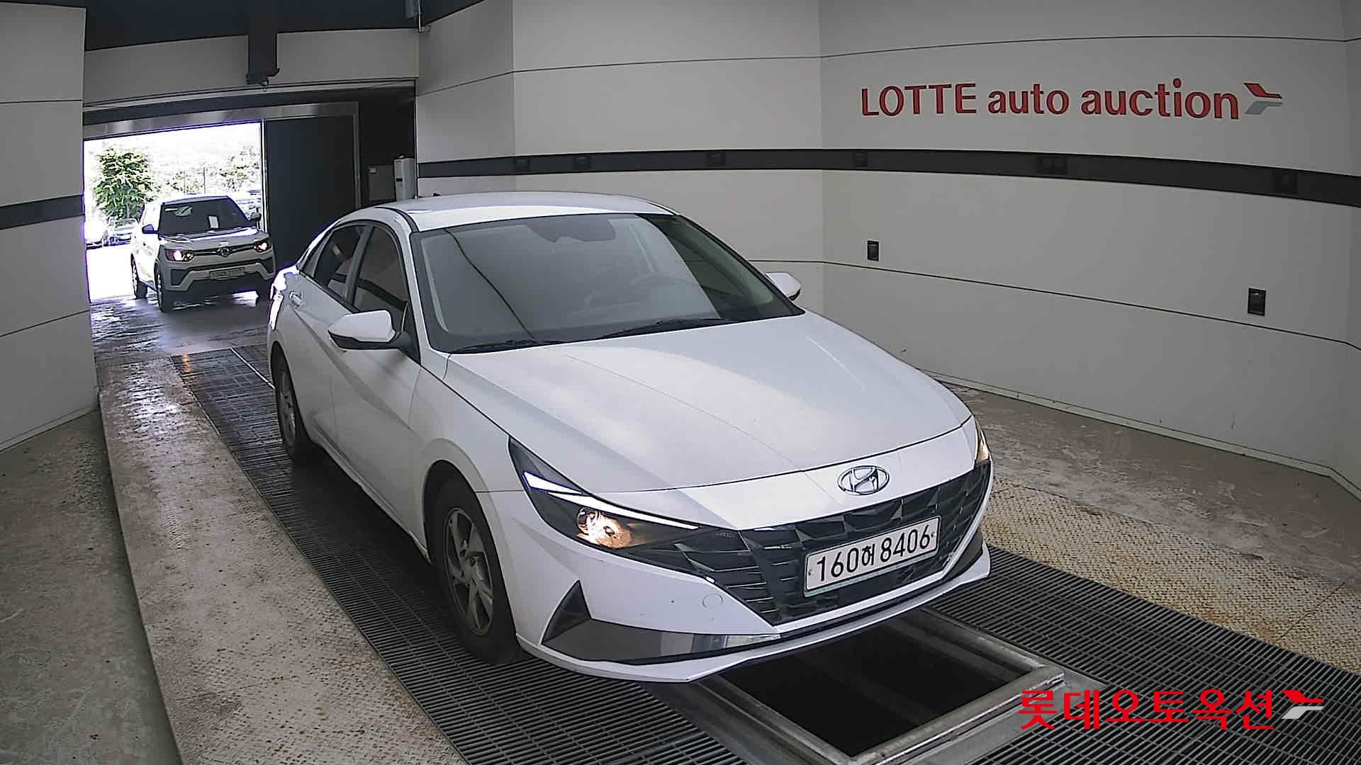 2021 - hyundai avante