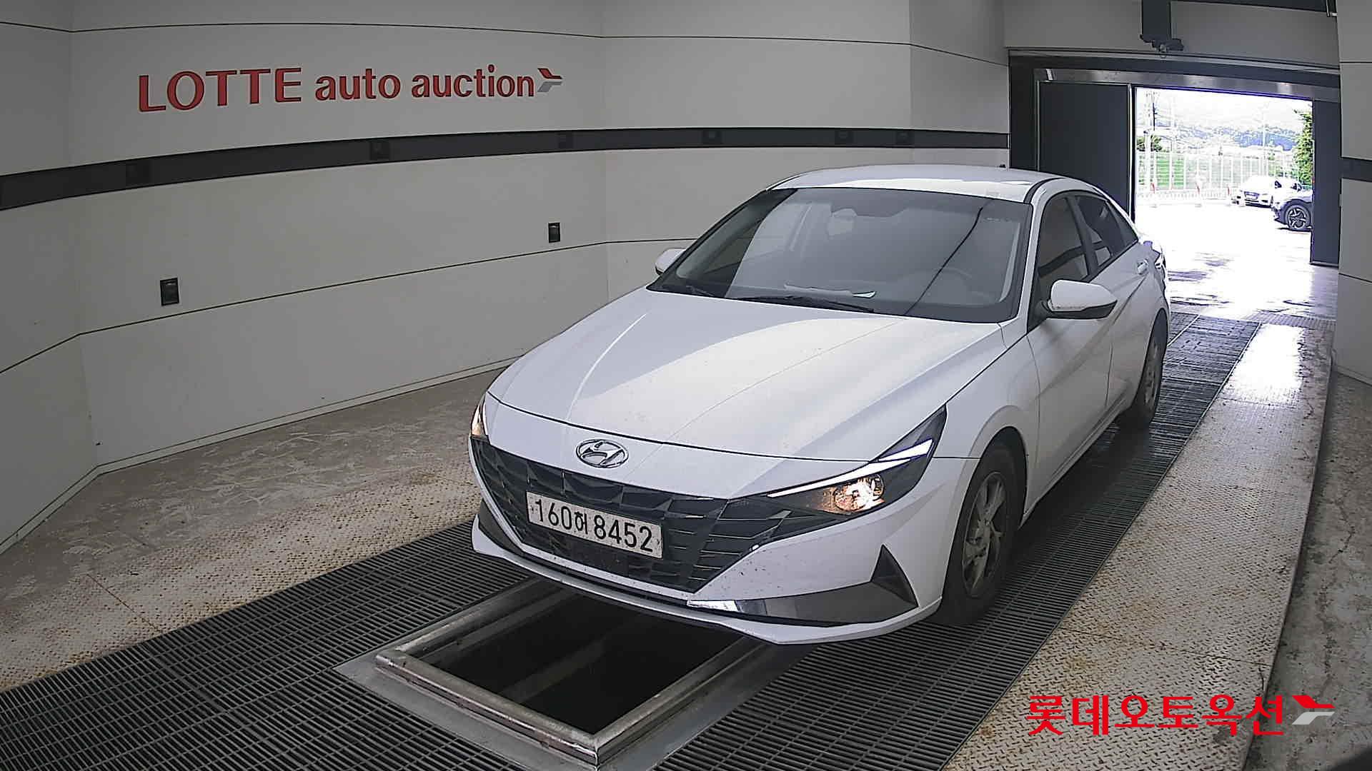 2021 - hyundai avante