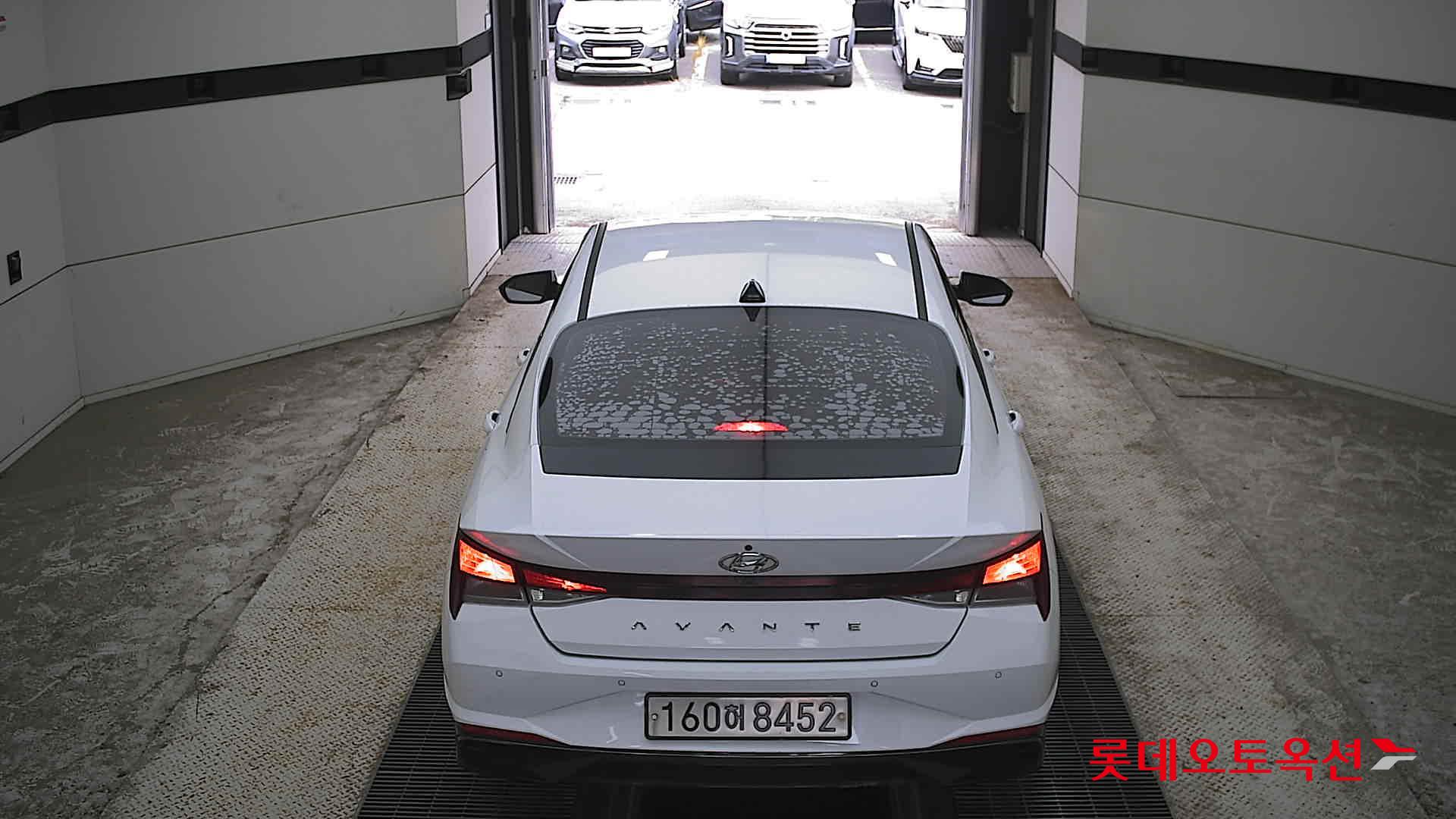 2021 - hyundai avante