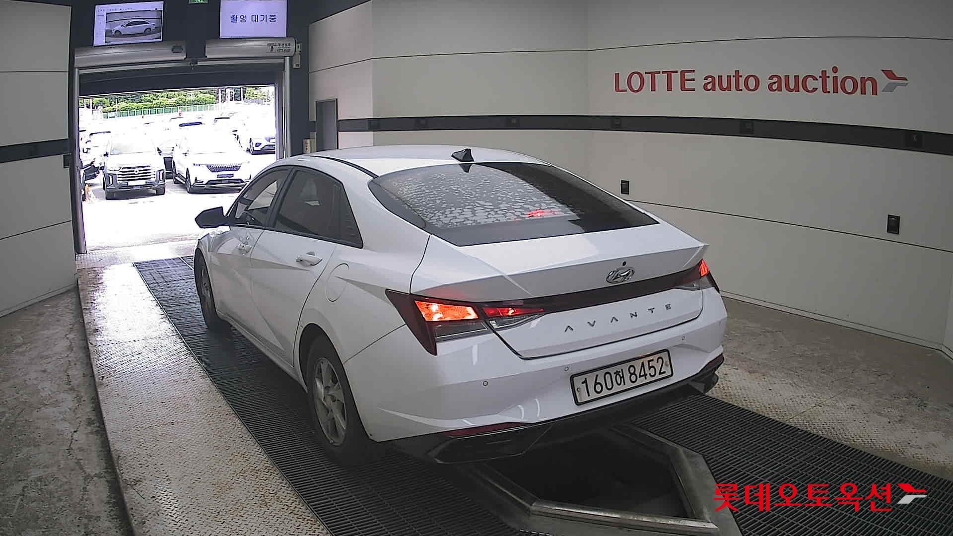 2021 - hyundai avante