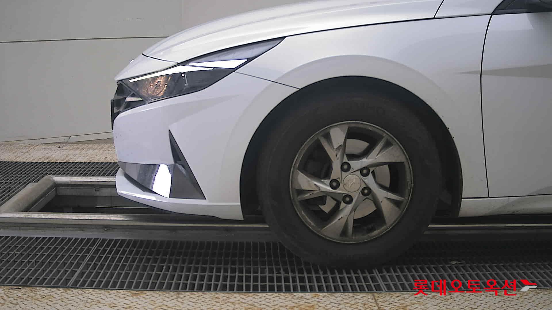2021 - hyundai avante