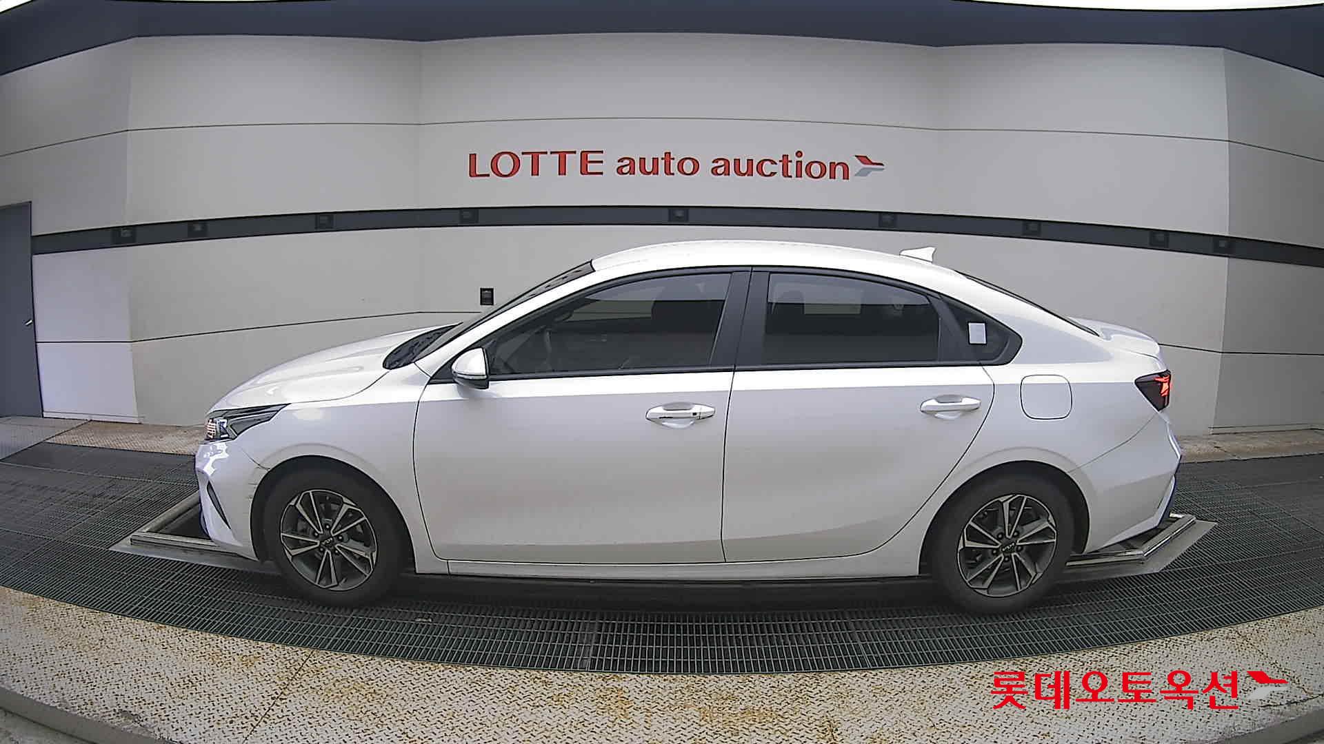 2022 - kia k3