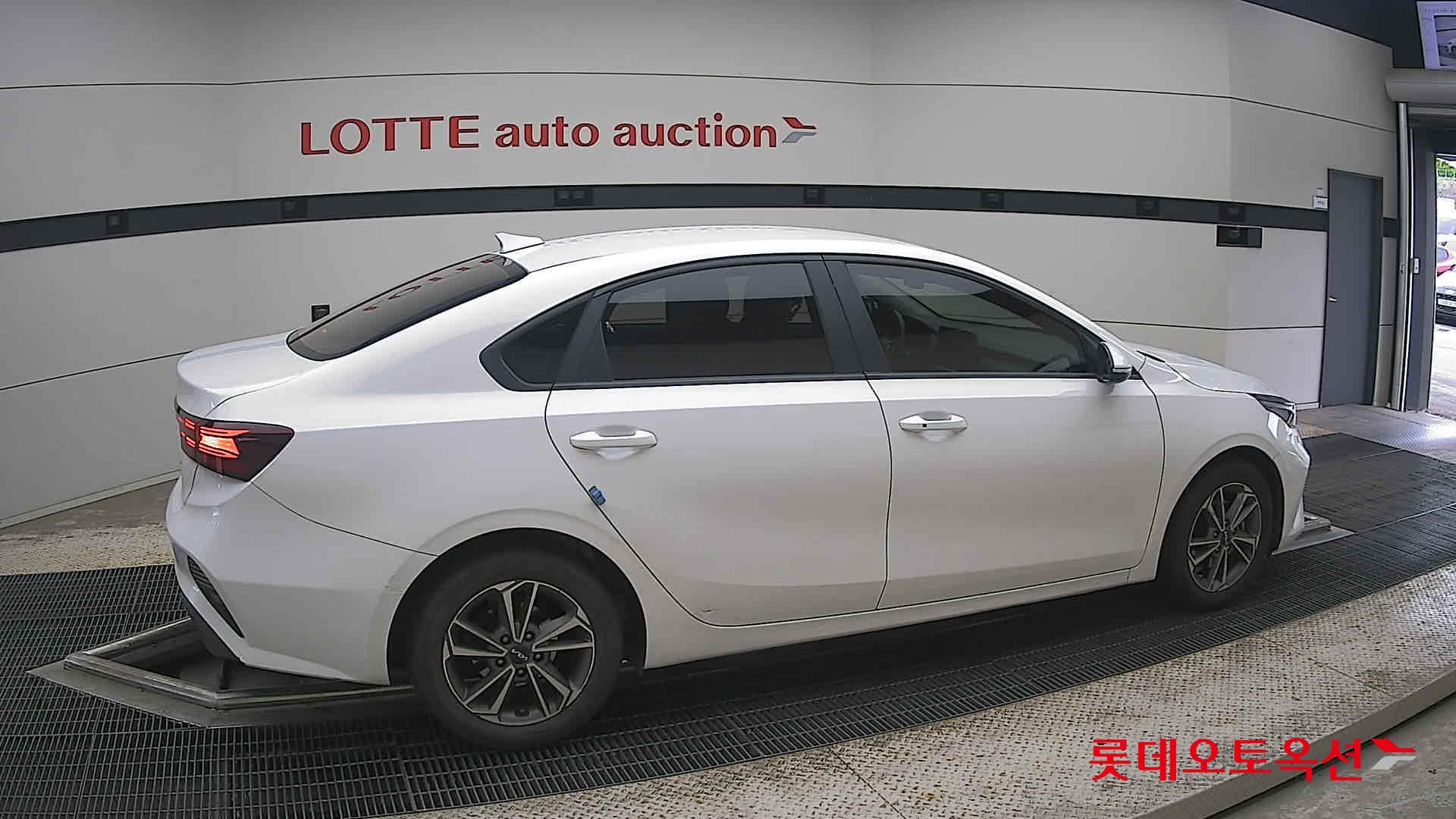 2022 - kia k3