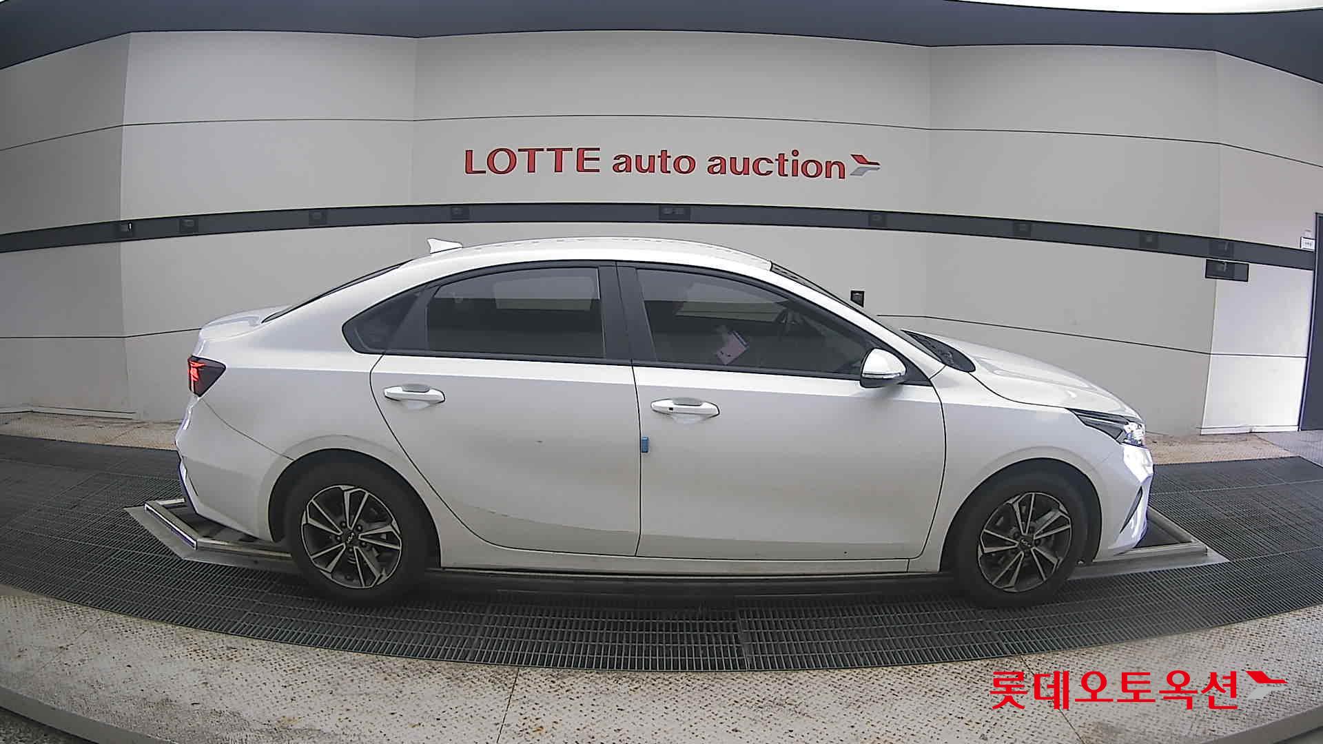 2022 - kia k3
