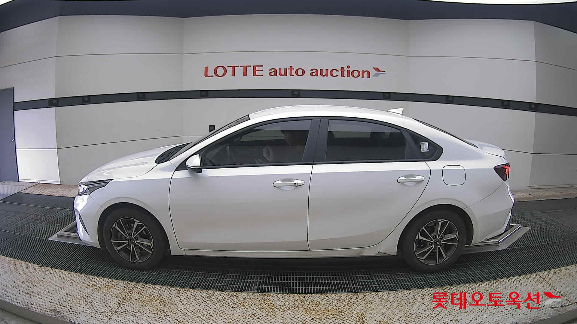 2022 - kia k3