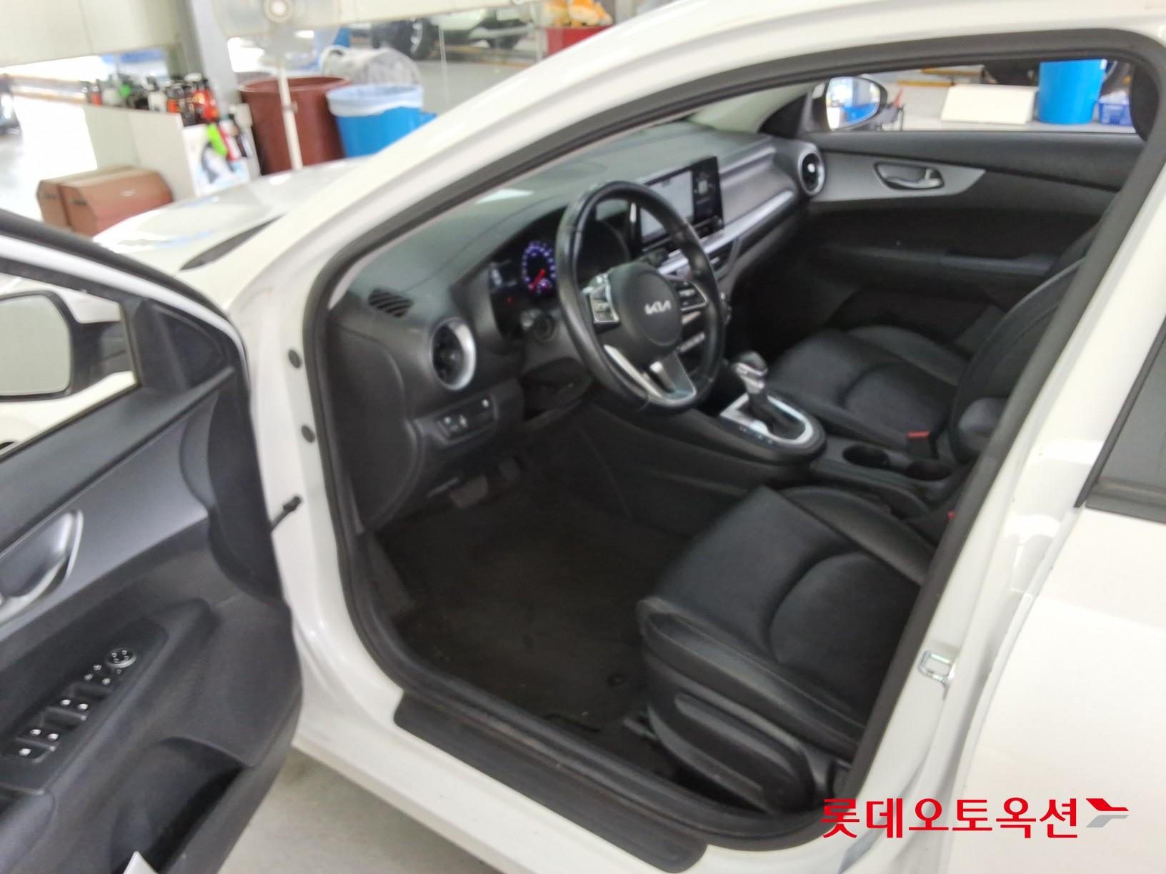 2022 - kia k3