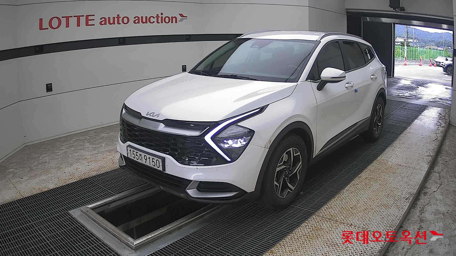 2022 - kia sportage