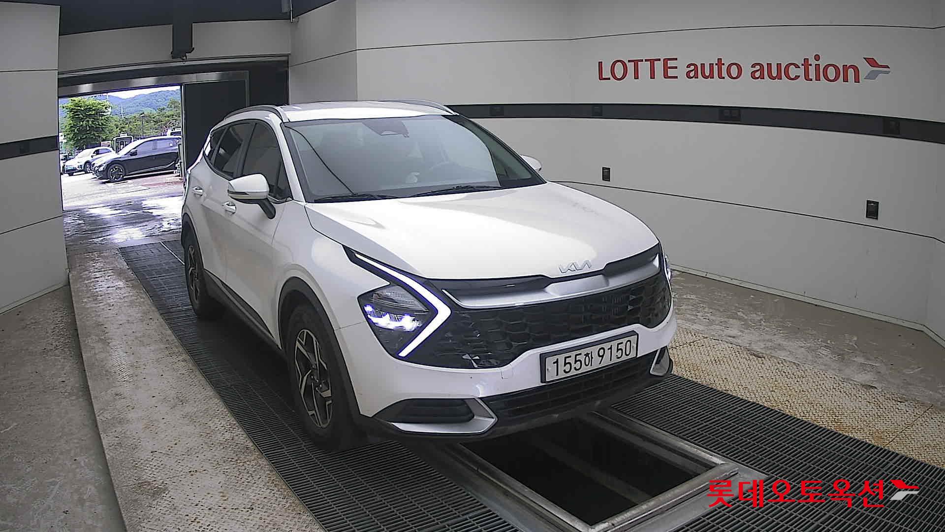 2022 - kia sportage