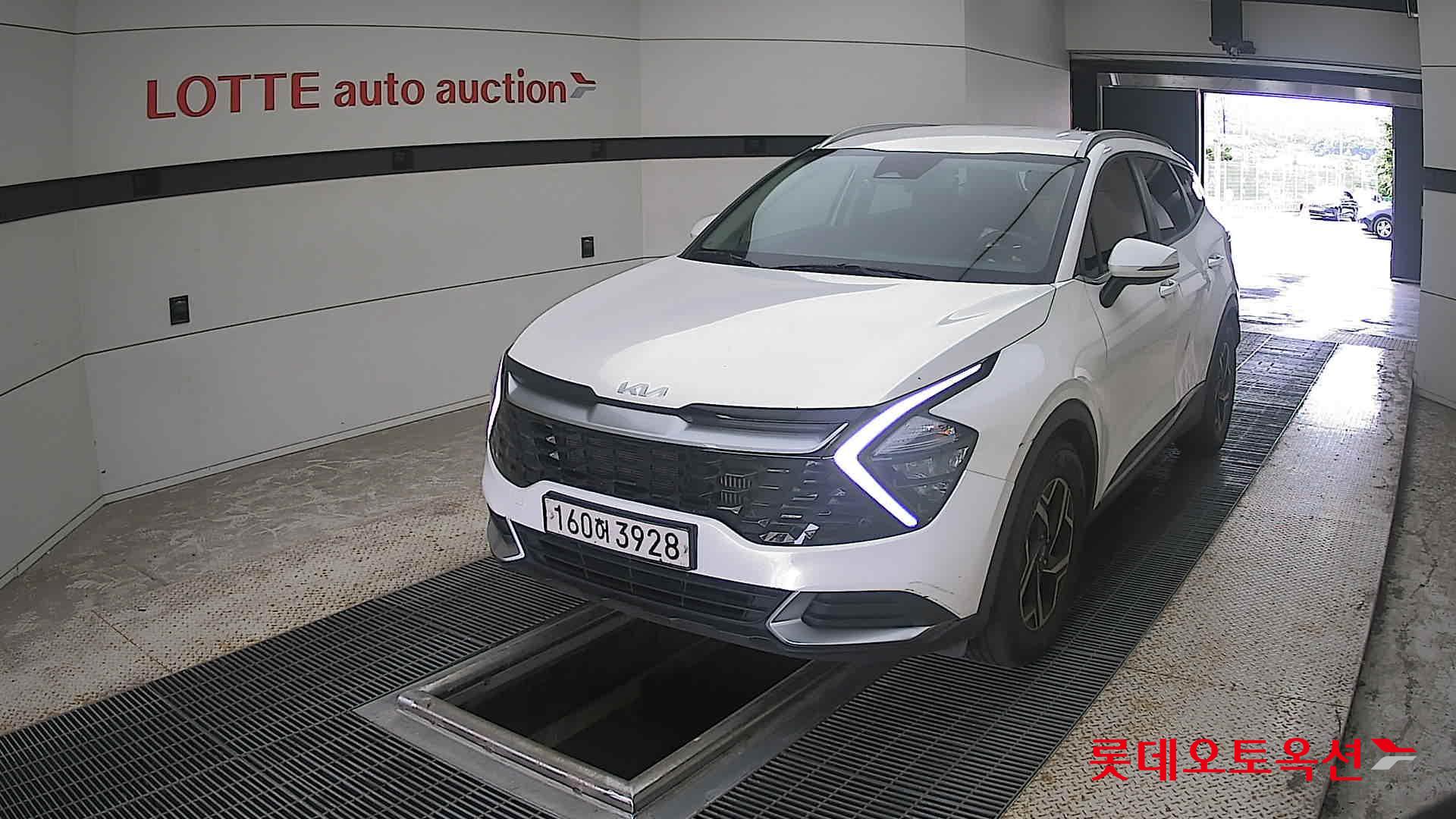2022 - kia sportage