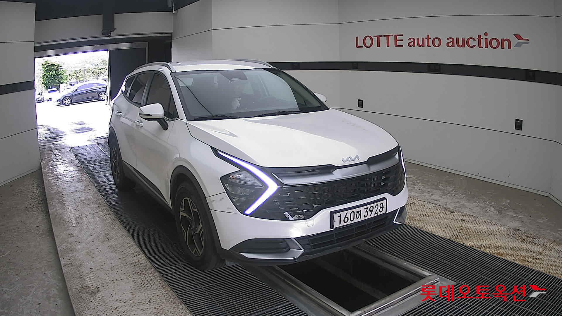 2022 - kia sportage
