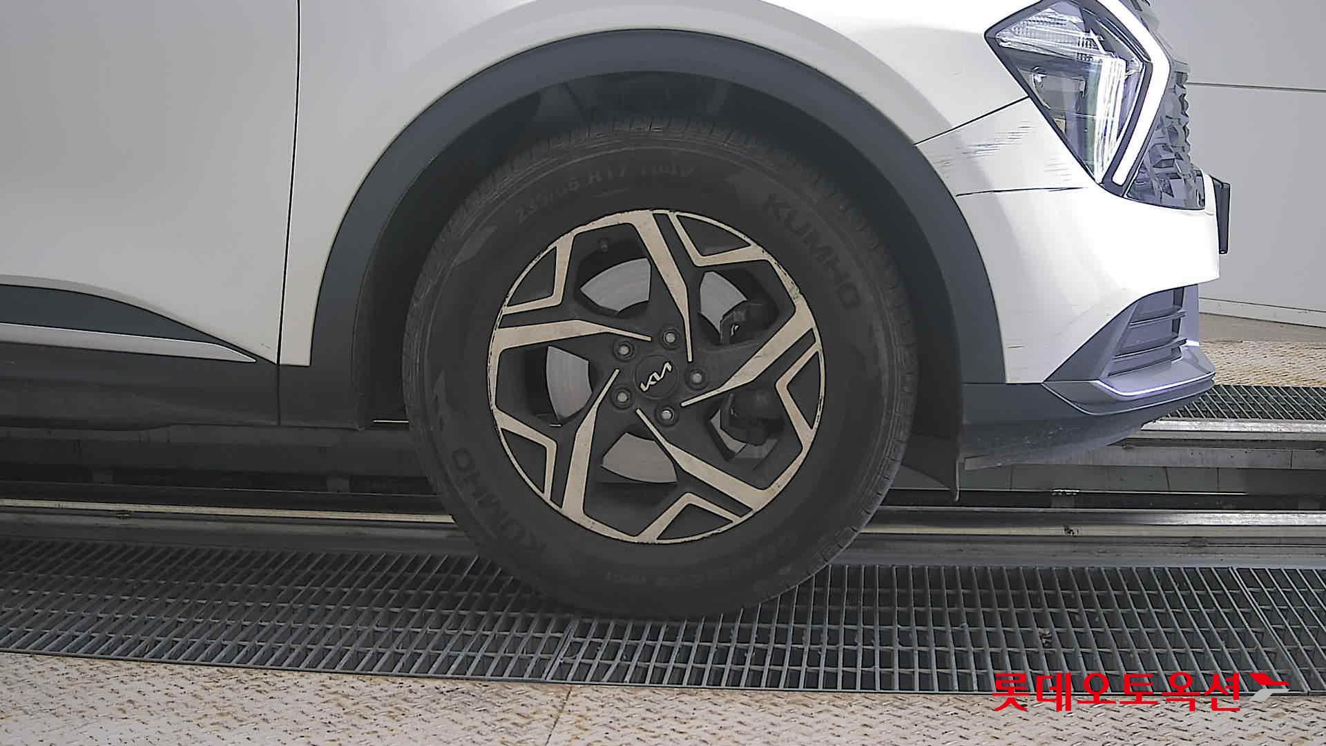 2022 - kia sportage
