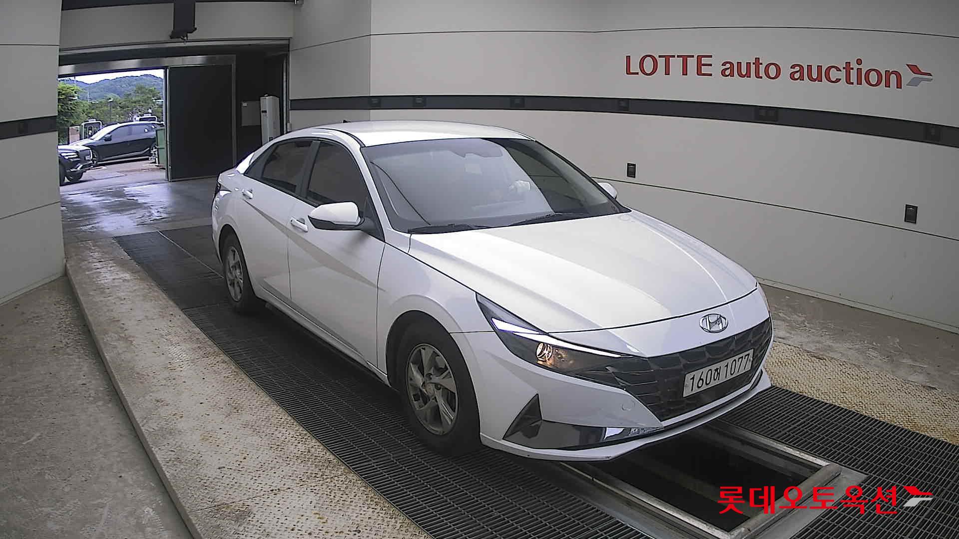 2021 - hyundai avante