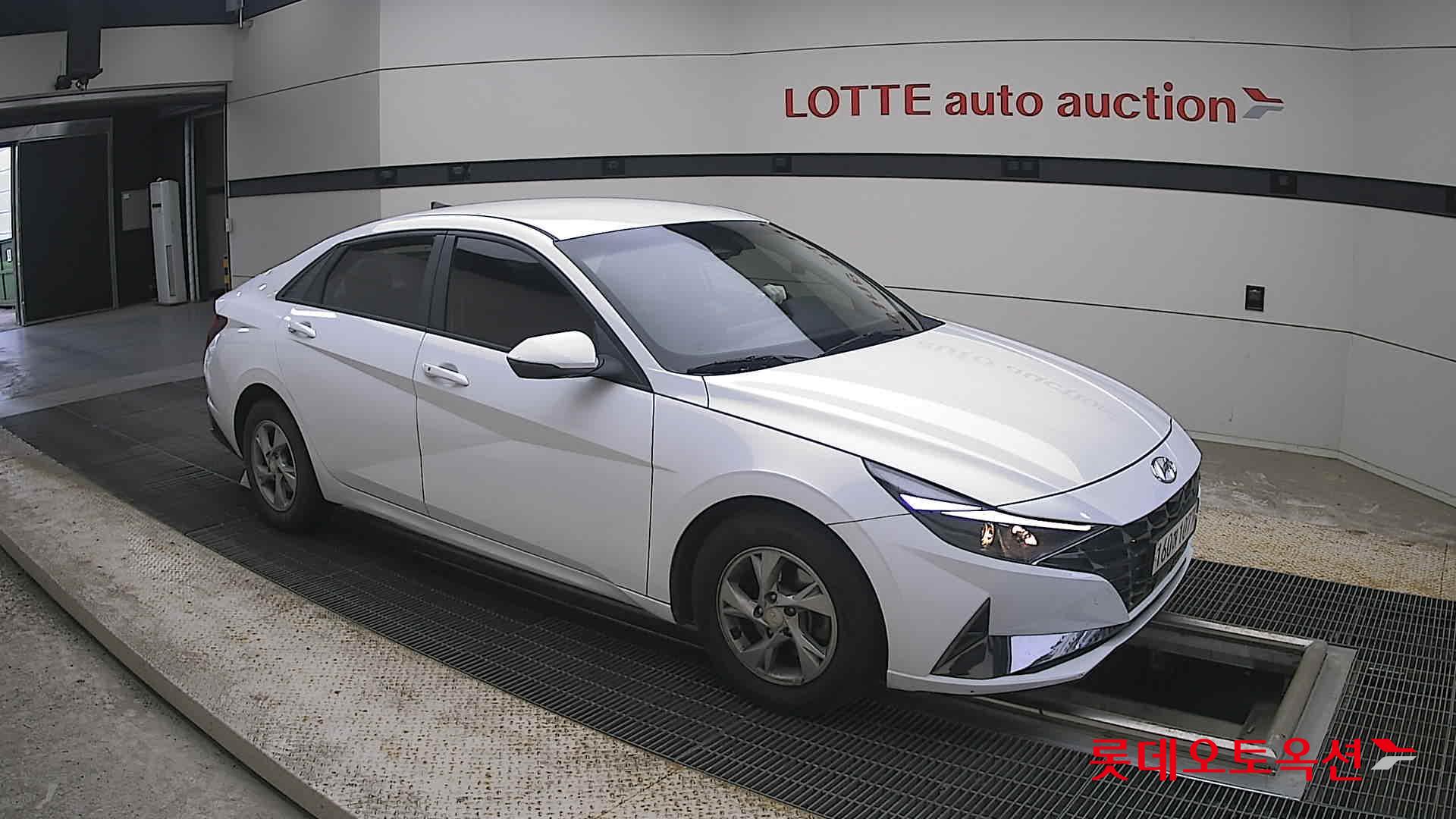2021 - hyundai avante
