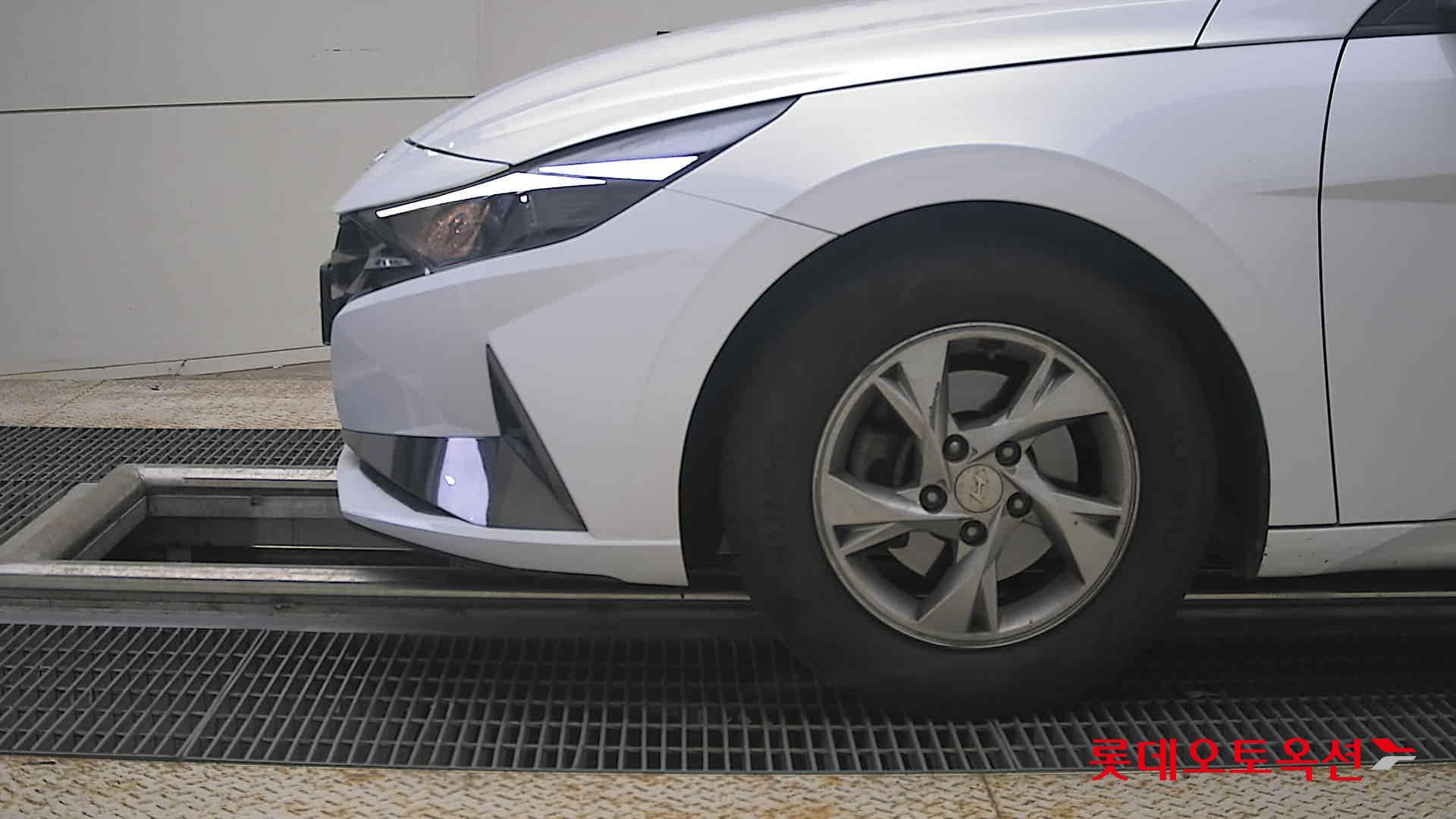 2021 - hyundai avante