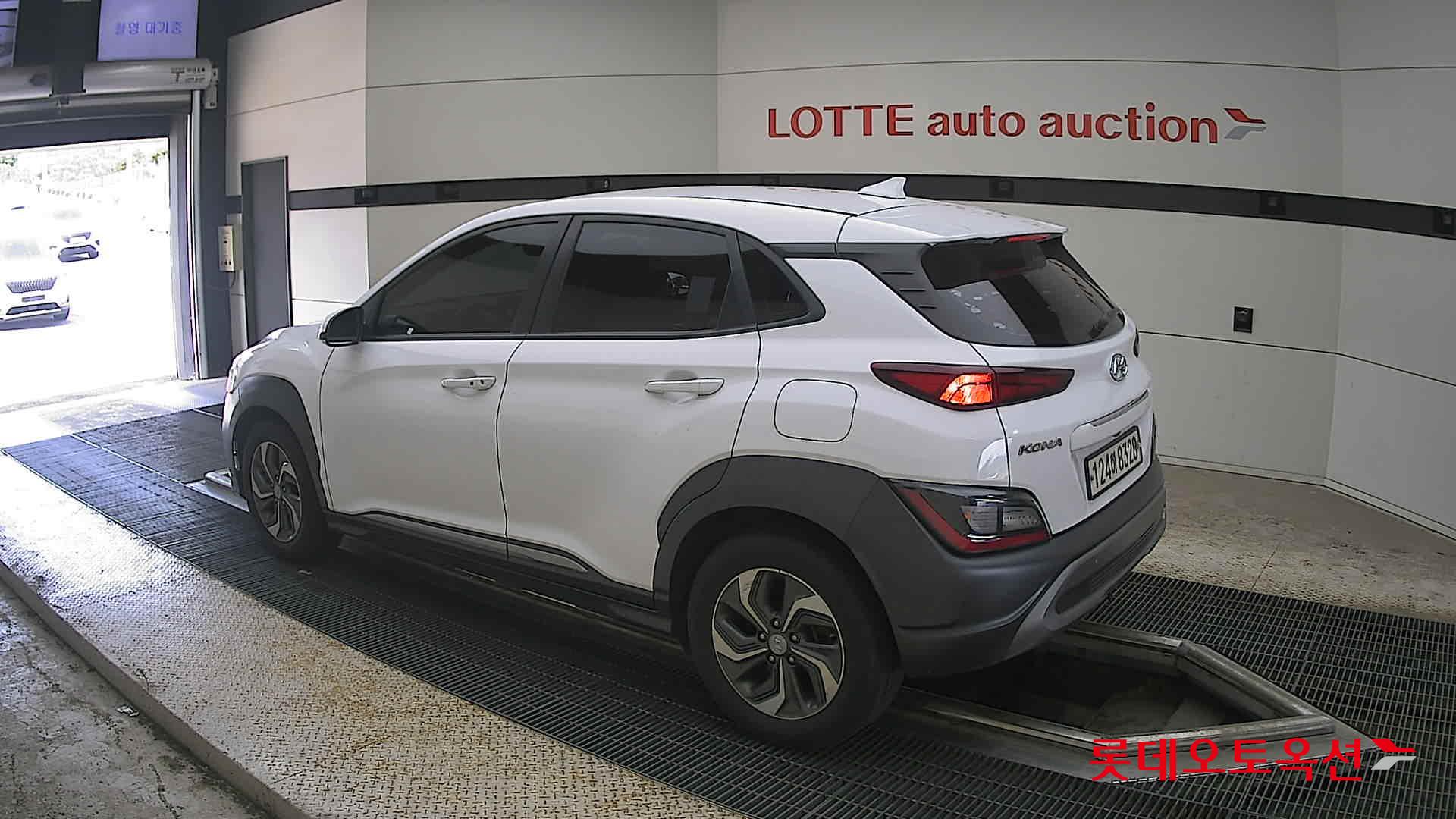2022 - hyundai kona