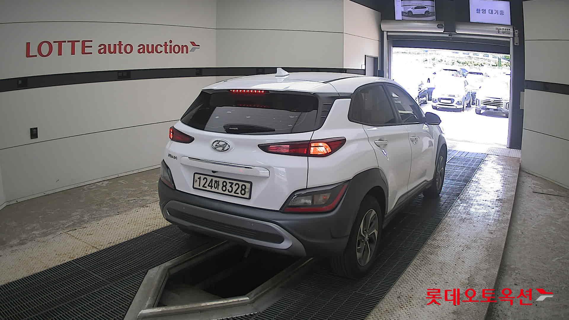 2022 - hyundai kona