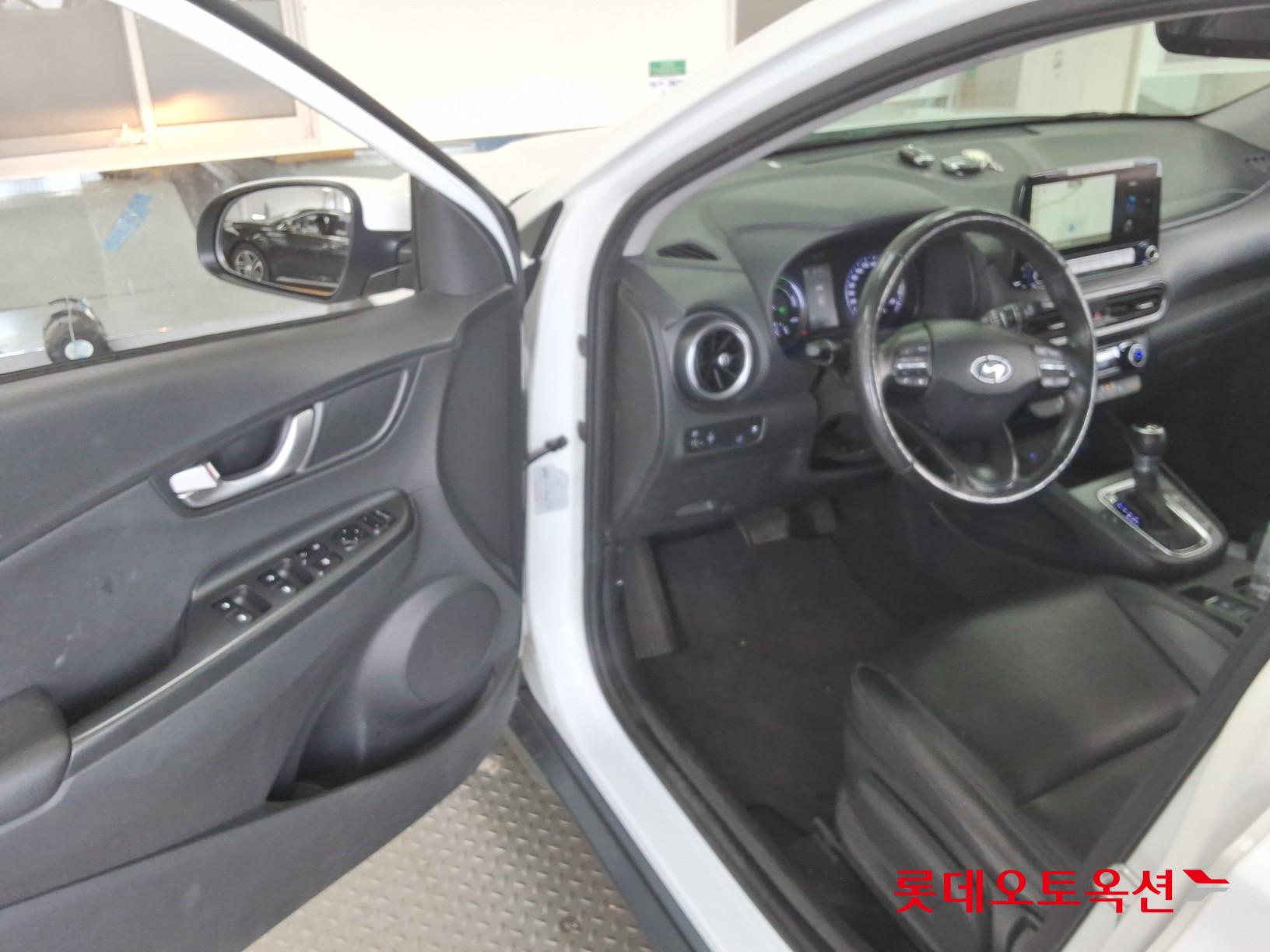 2022 - hyundai kona