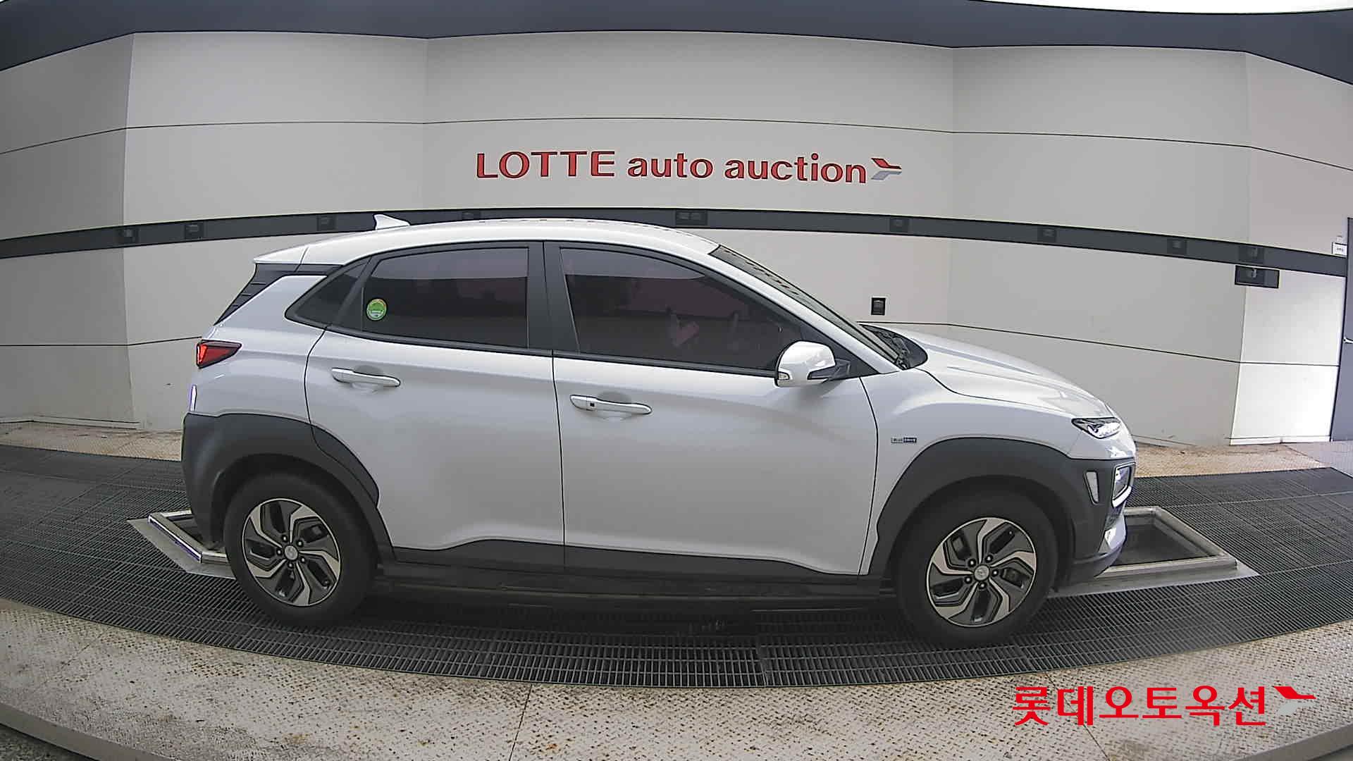 2020 - hyundai kona