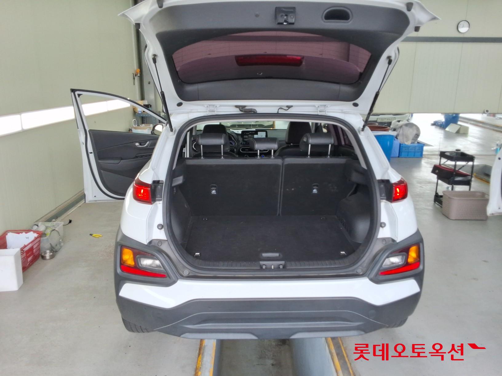 2020 - hyundai kona