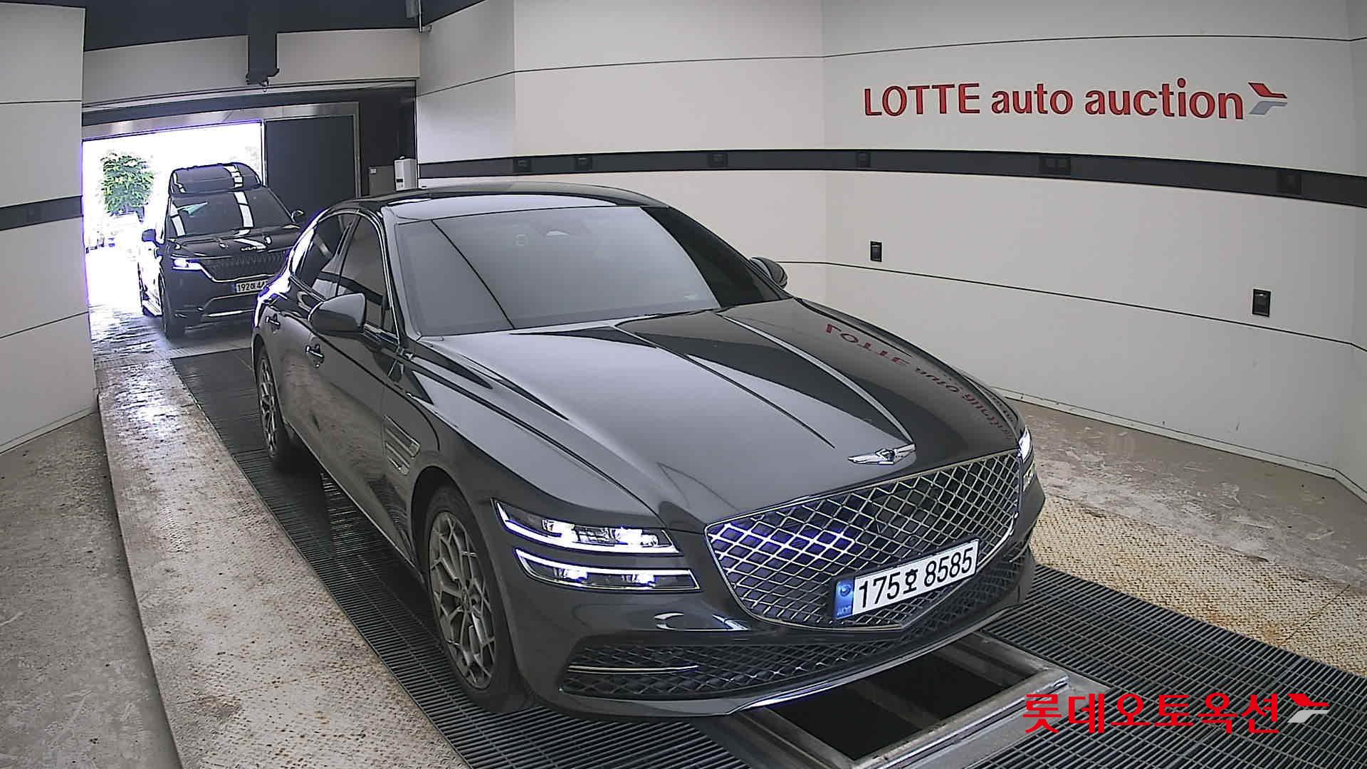 2024 - genesis g80